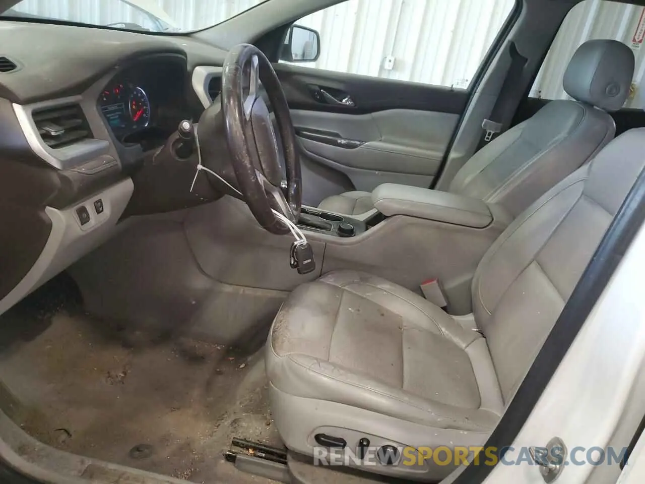 7 Photograph of a damaged car 1GKKNMLS1KZ213346 GMC ACADIA 2019