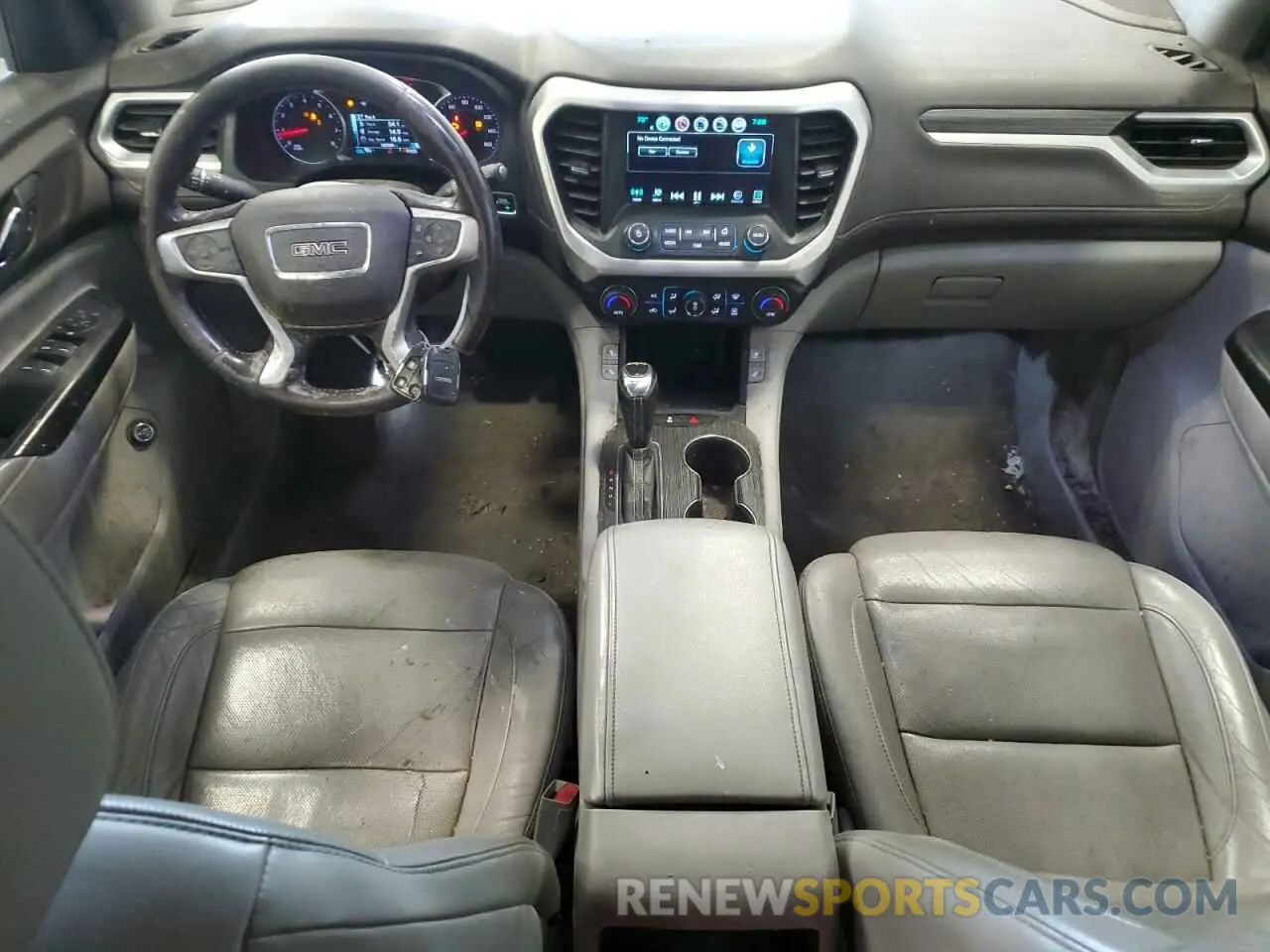 8 Photograph of a damaged car 1GKKNMLS1KZ213346 GMC ACADIA 2019