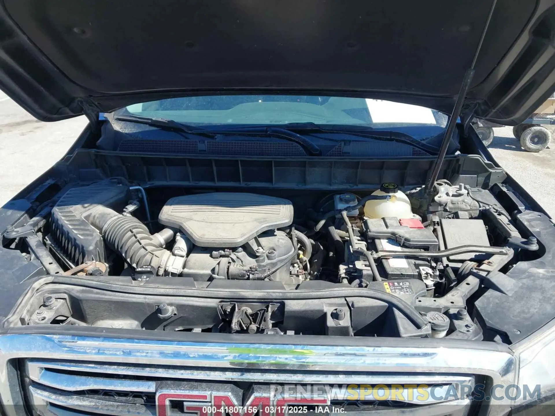 10 Photograph of a damaged car 1GKKNMLS1KZ274602 GMC ACADIA 2019