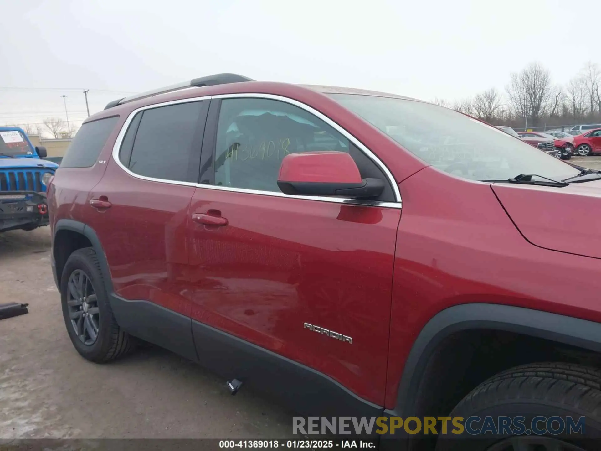 13 Photograph of a damaged car 1GKKNMLS1KZ296017 GMC ACADIA 2019