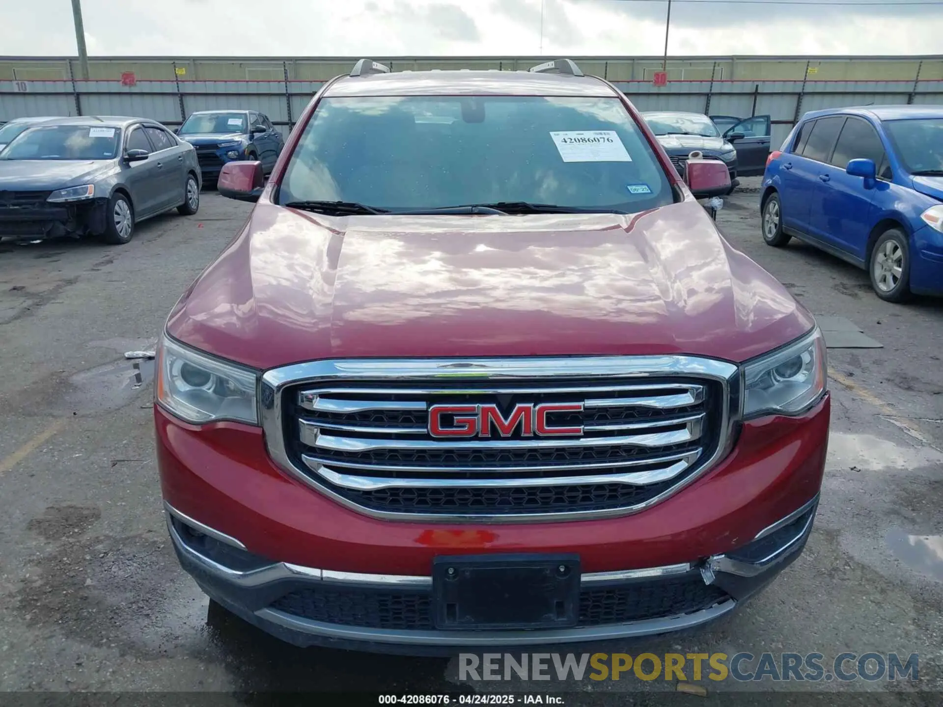 12 Photograph of a damaged car 1GKKNMLS3KZ130971 GMC ACADIA 2019