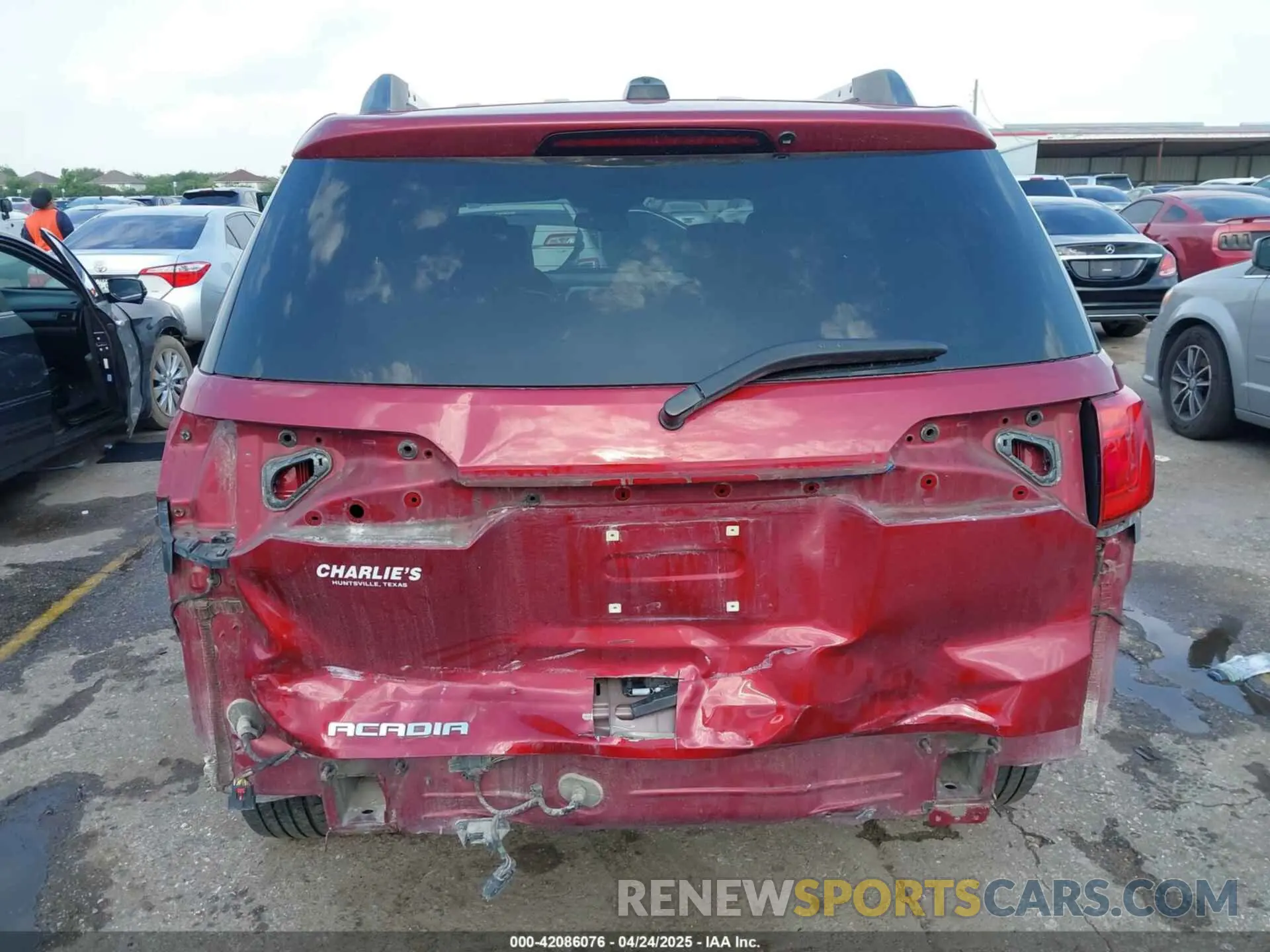 16 Photograph of a damaged car 1GKKNMLS3KZ130971 GMC ACADIA 2019