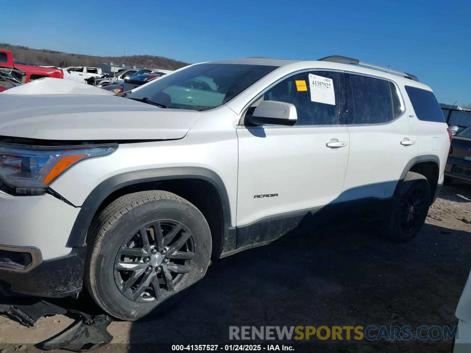 14 Photograph of a damaged car 1GKKNMLS3KZ153327 GMC ACADIA 2019