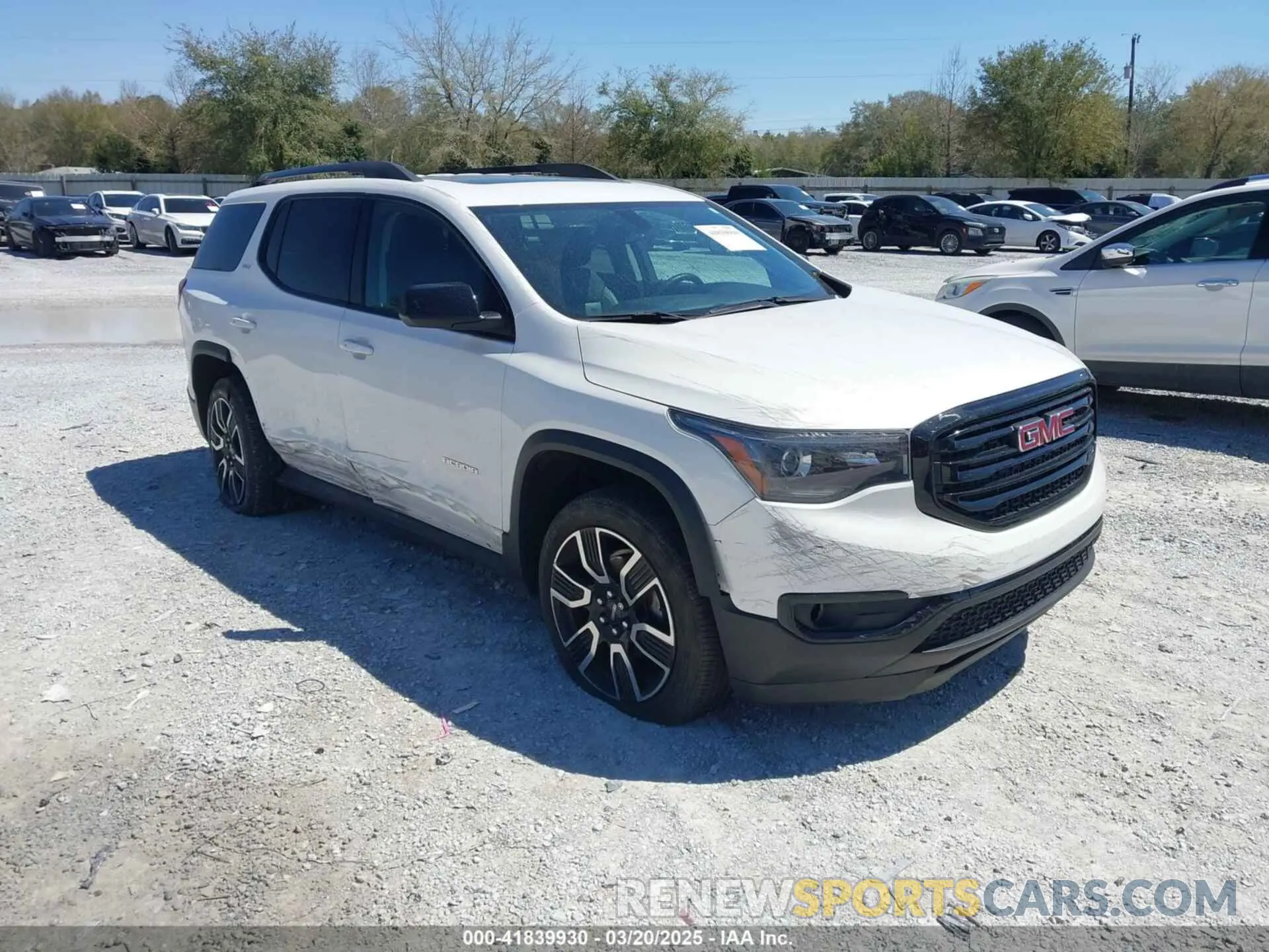 1 Photograph of a damaged car 1GKKNMLS4KZ196896 GMC ACADIA 2019