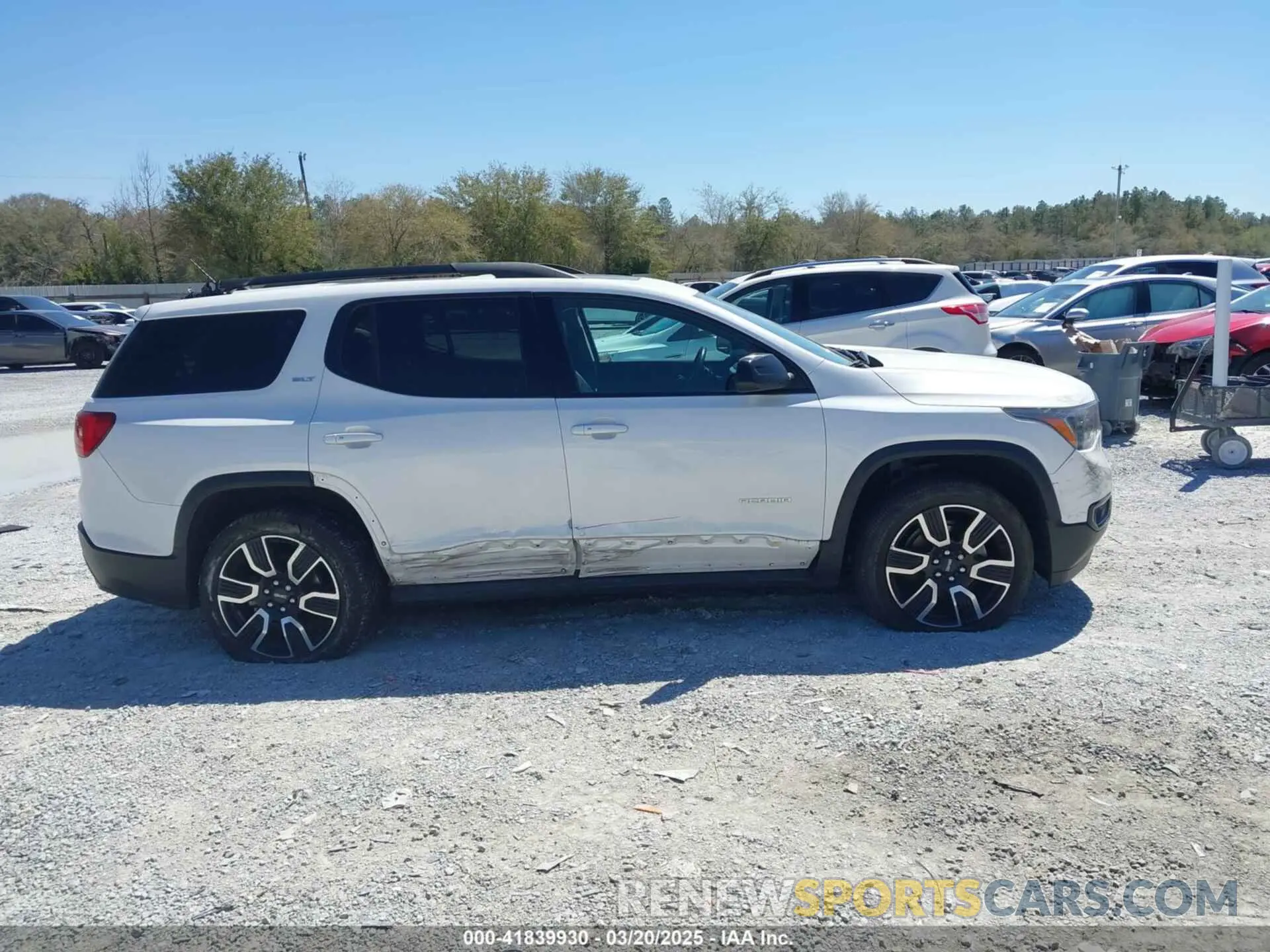 13 Photograph of a damaged car 1GKKNMLS4KZ196896 GMC ACADIA 2019