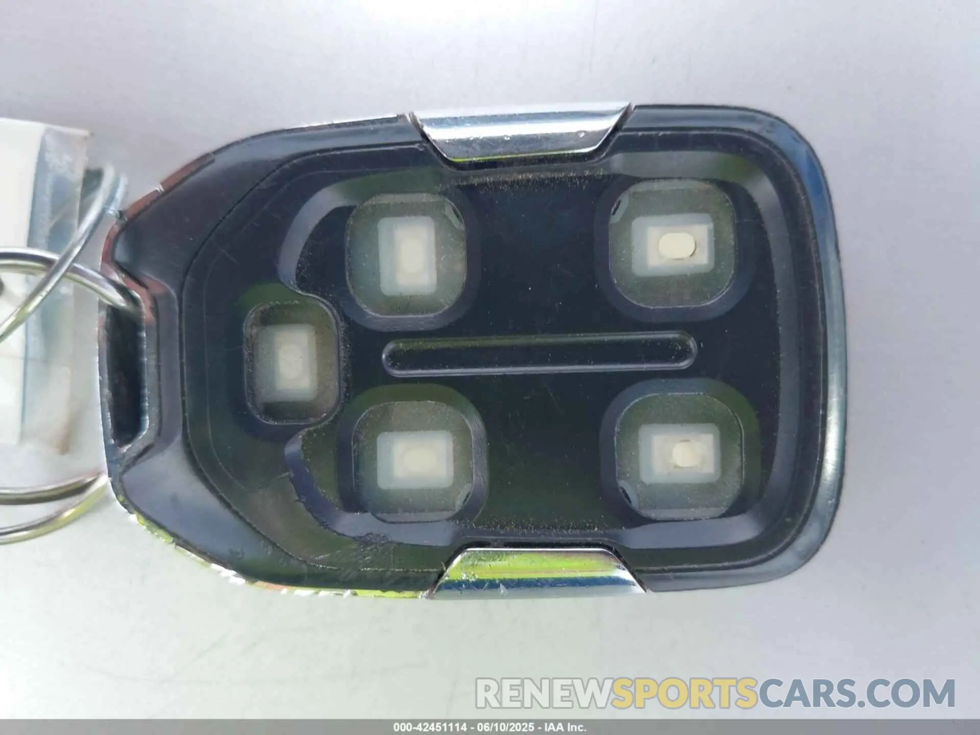 11 Photograph of a damaged car 1GKKNMLS4KZ200364 GMC ACADIA 2019