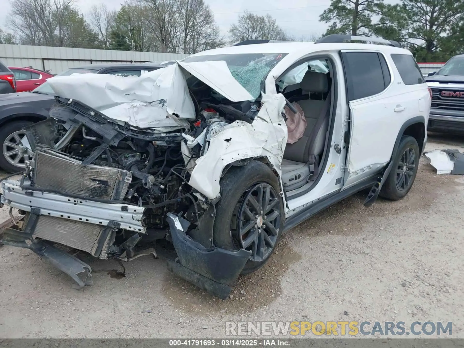 2 Photograph of a damaged car 1GKKNMLS6KZ256712 GMC ACADIA 2019