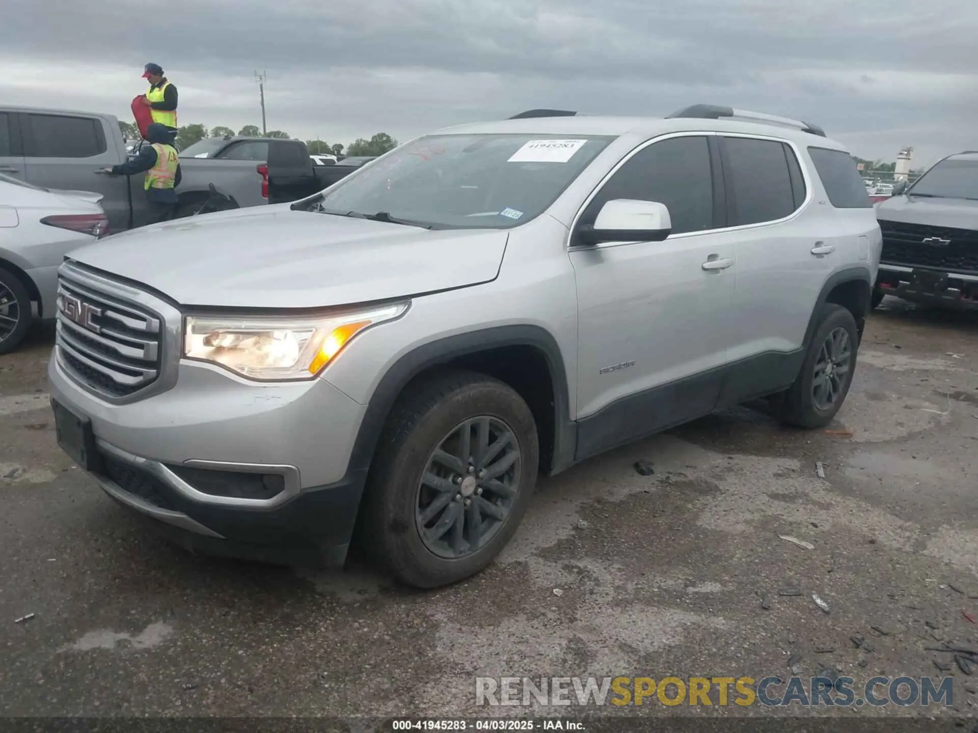 2 Photograph of a damaged car 1GKKNMLS7KZ103644 GMC ACADIA 2019