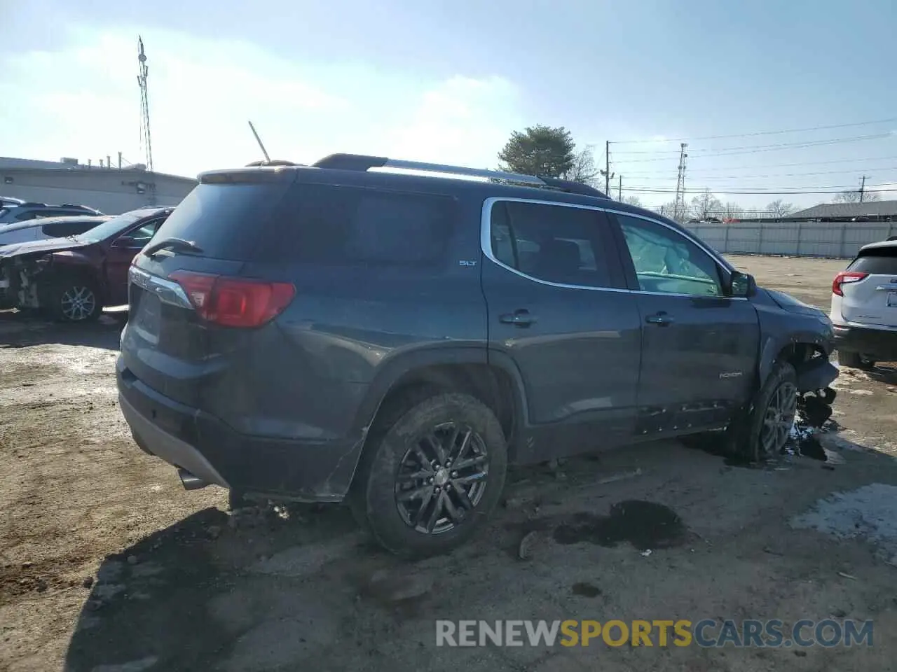 3 Photograph of a damaged car 1GKKNMLS7KZ214940 GMC ACADIA 2019