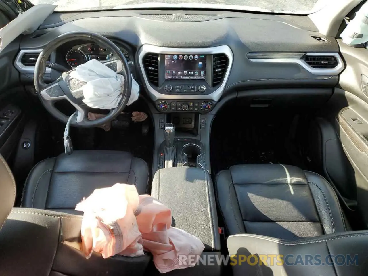 8 Photograph of a damaged car 1GKKNMLS7KZ214940 GMC ACADIA 2019