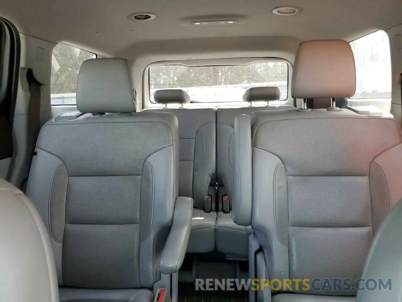 10 Photograph of a damaged car 1GKKNMLS7KZ254841 GMC ACADIA 2019