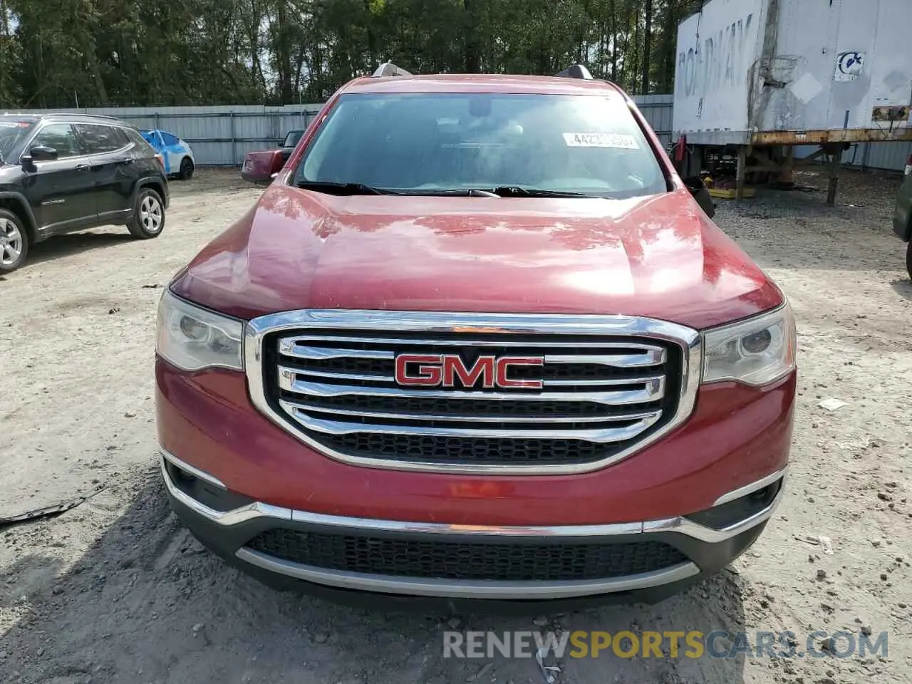 5 Photograph of a damaged car 1GKKNMLS7KZ254841 GMC ACADIA 2019