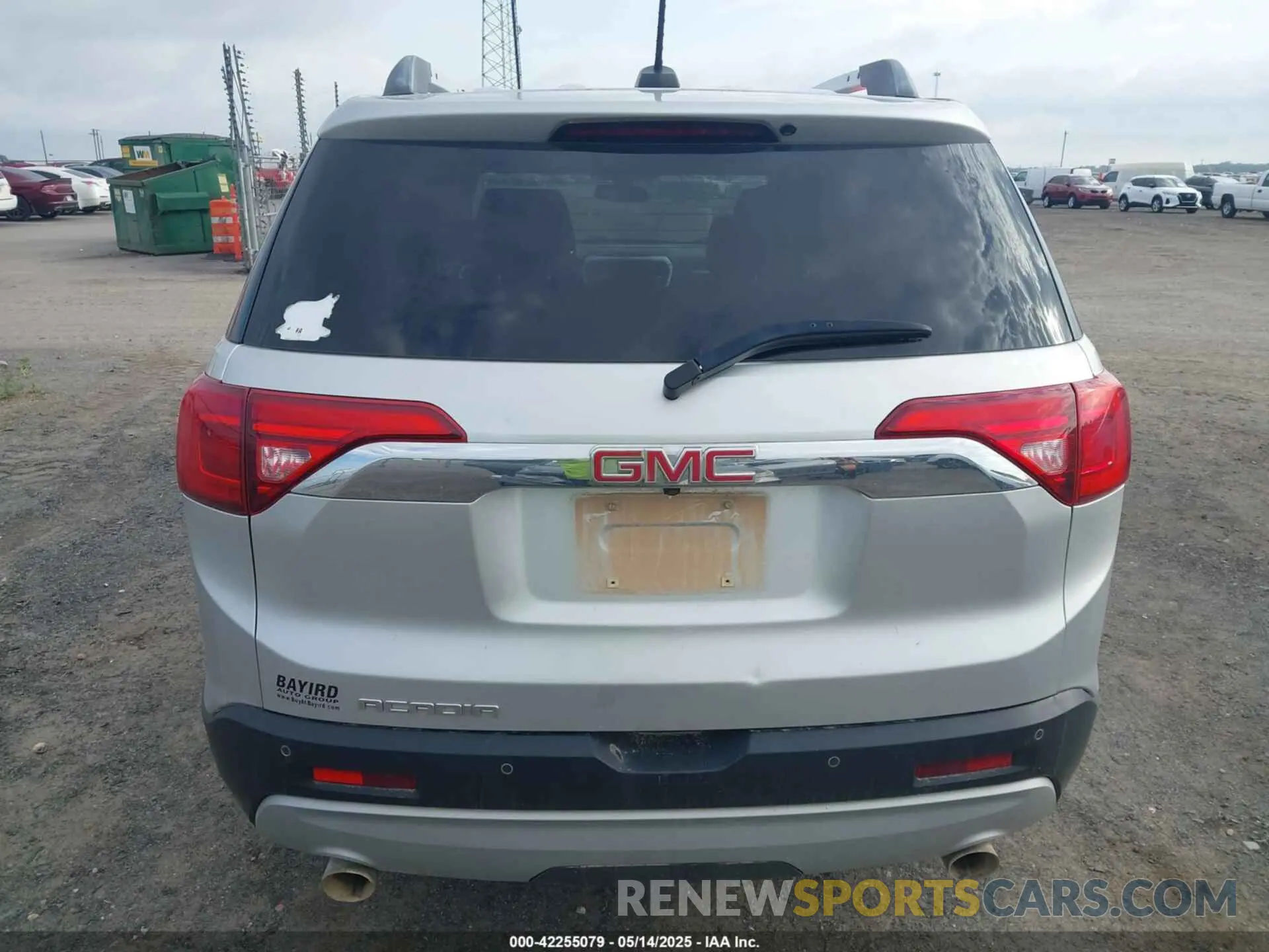 19 Photograph of a damaged car 1GKKNMLS8KZ253410 GMC ACADIA 2019