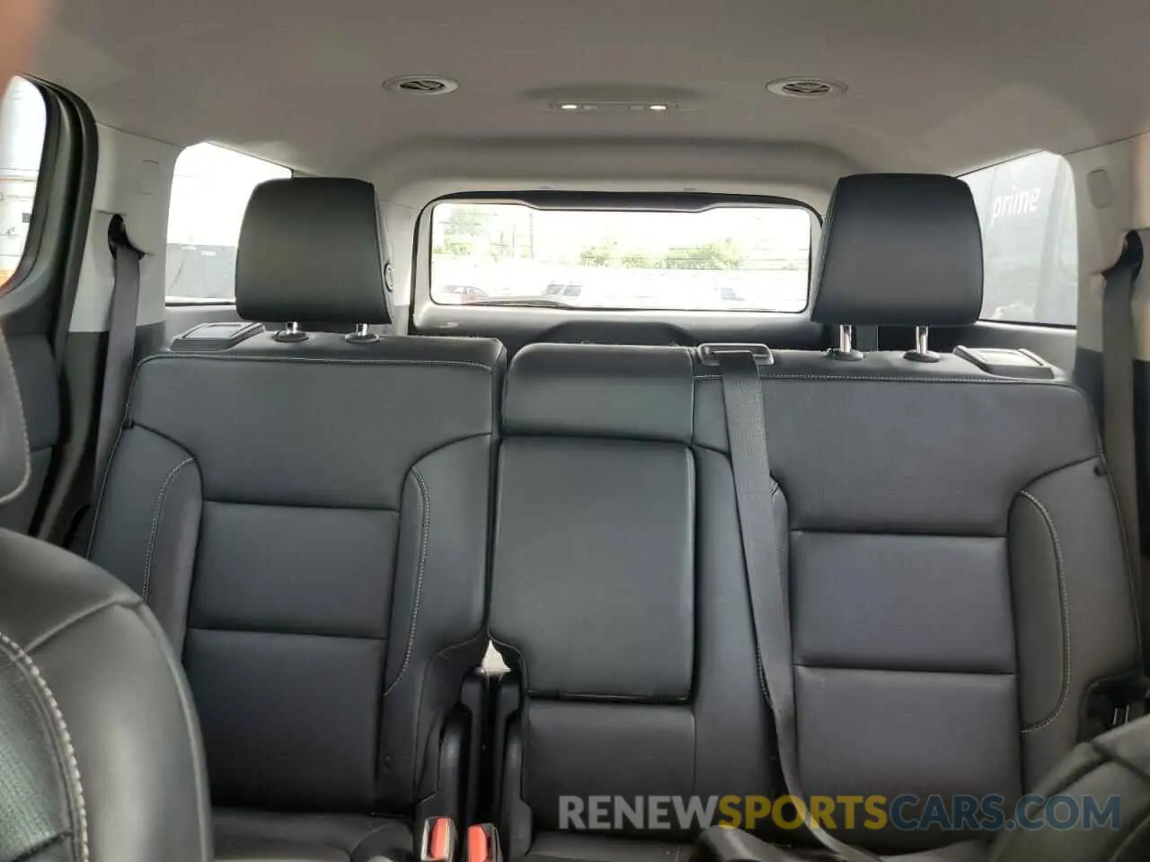 10 Photograph of a damaged car 1GKKNMLS9KZ164235 GMC ACADIA 2019