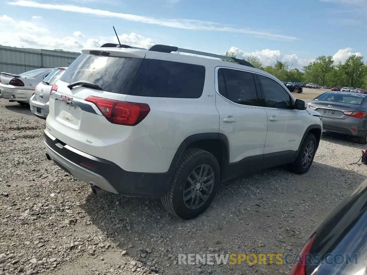 3 Photograph of a damaged car 1GKKNMLS9KZ164235 GMC ACADIA 2019