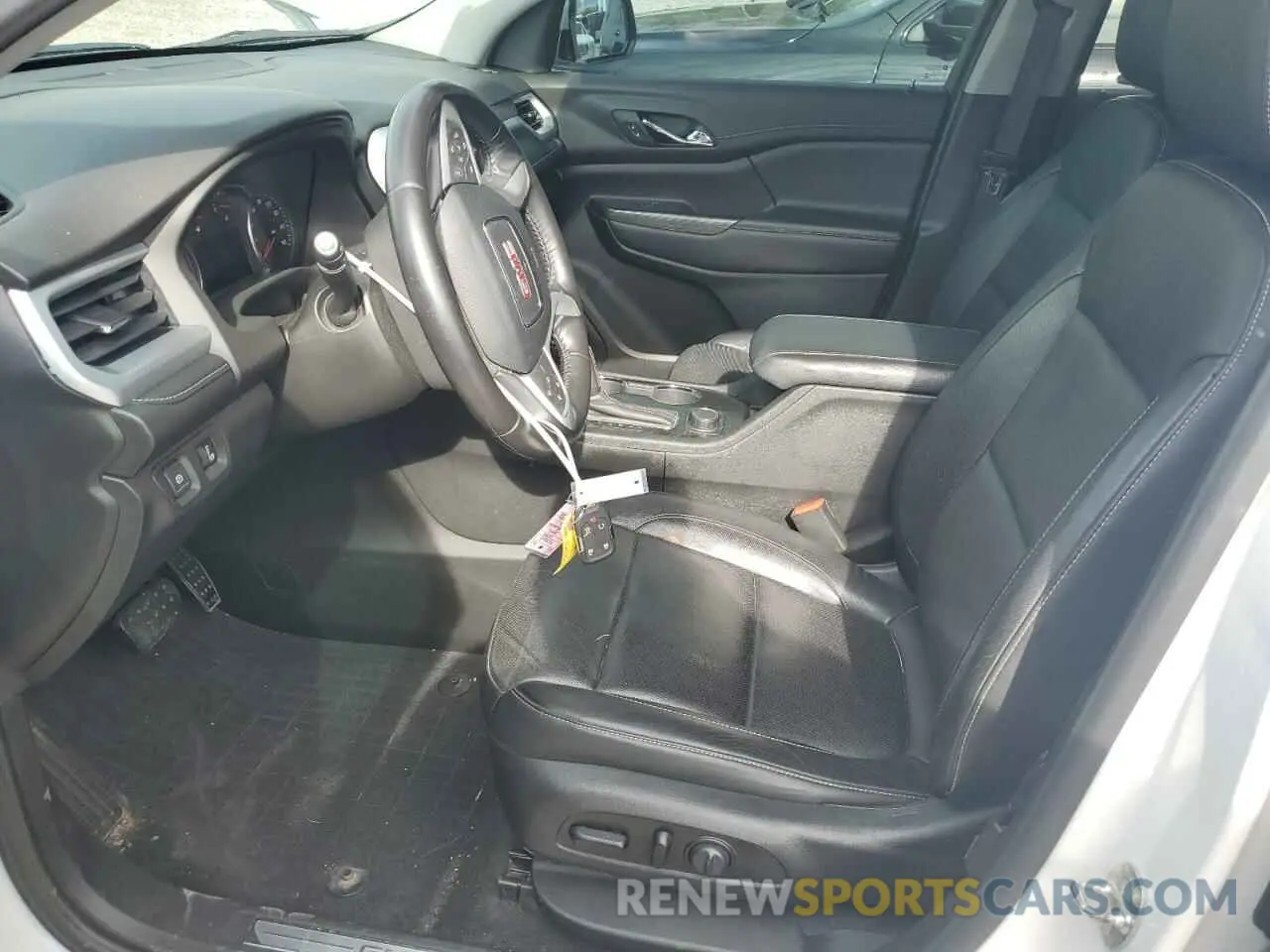 7 Photograph of a damaged car 1GKKNMLS9KZ164235 GMC ACADIA 2019