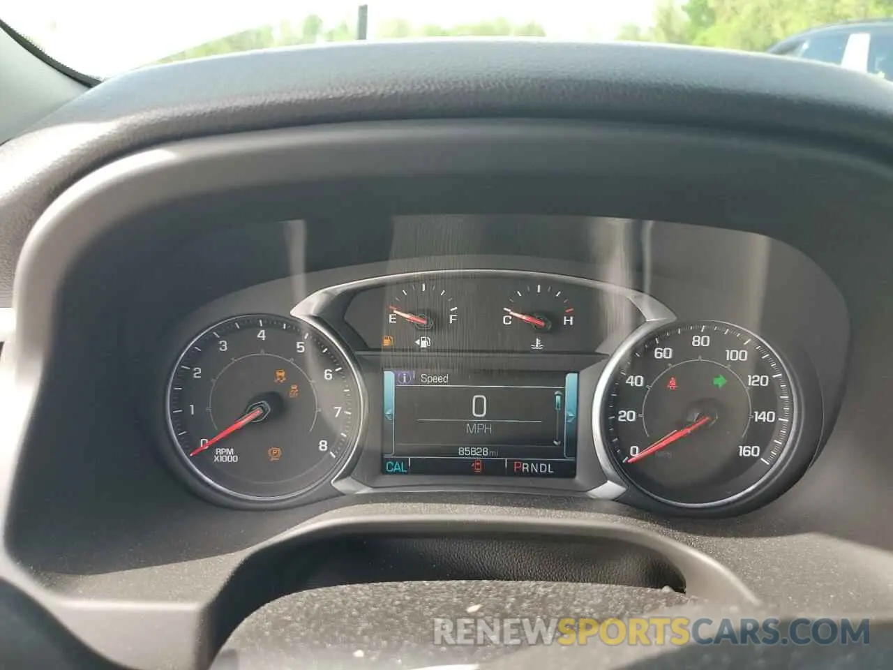9 Photograph of a damaged car 1GKKNMLS9KZ164235 GMC ACADIA 2019