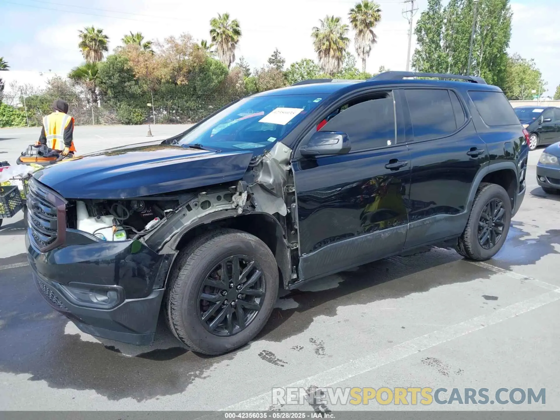 2 Photograph of a damaged car 1GKKNMLS9KZ183299 GMC ACADIA 2019
