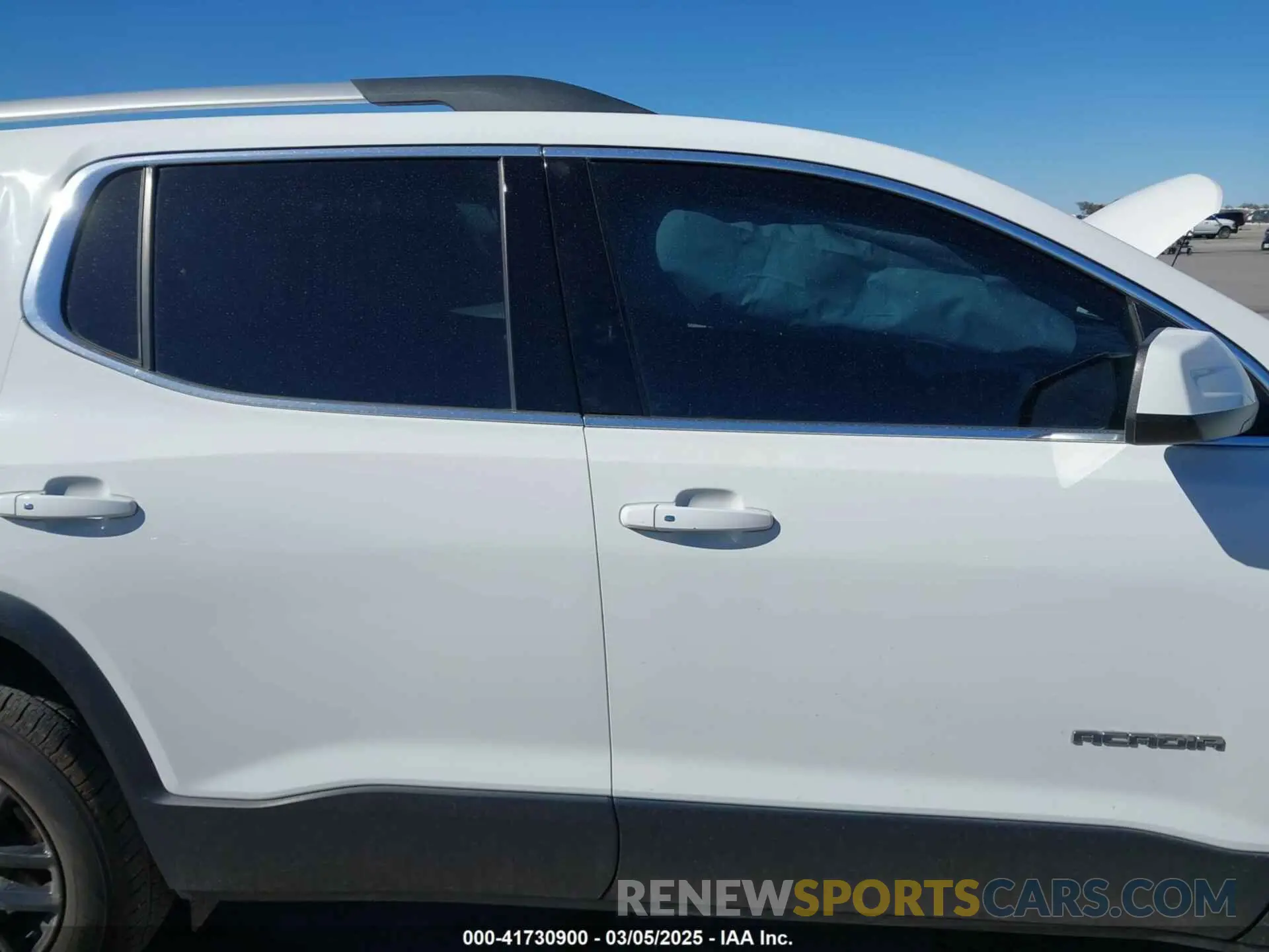 13 Photograph of a damaged car 1GKKNMLS9KZ242061 GMC ACADIA 2019