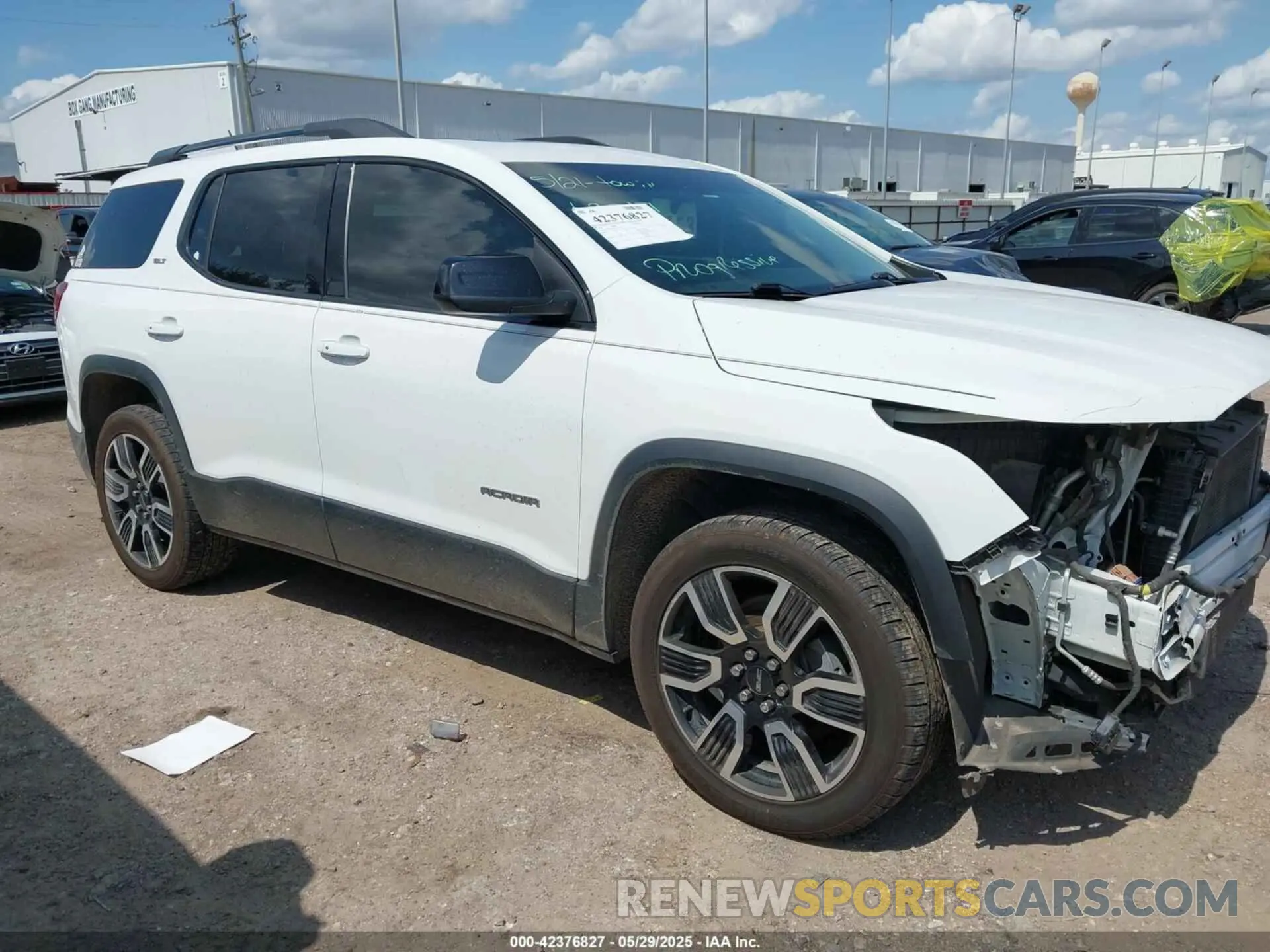 1 Photograph of a damaged car 1GKKNMLS9KZ254338 GMC ACADIA 2019