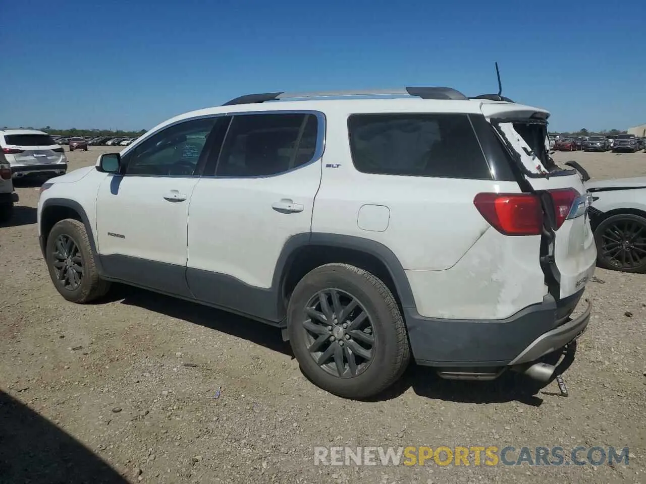 2 Photograph of a damaged car 1GKKNMLSXKZ183313 GMC ACADIA 2019