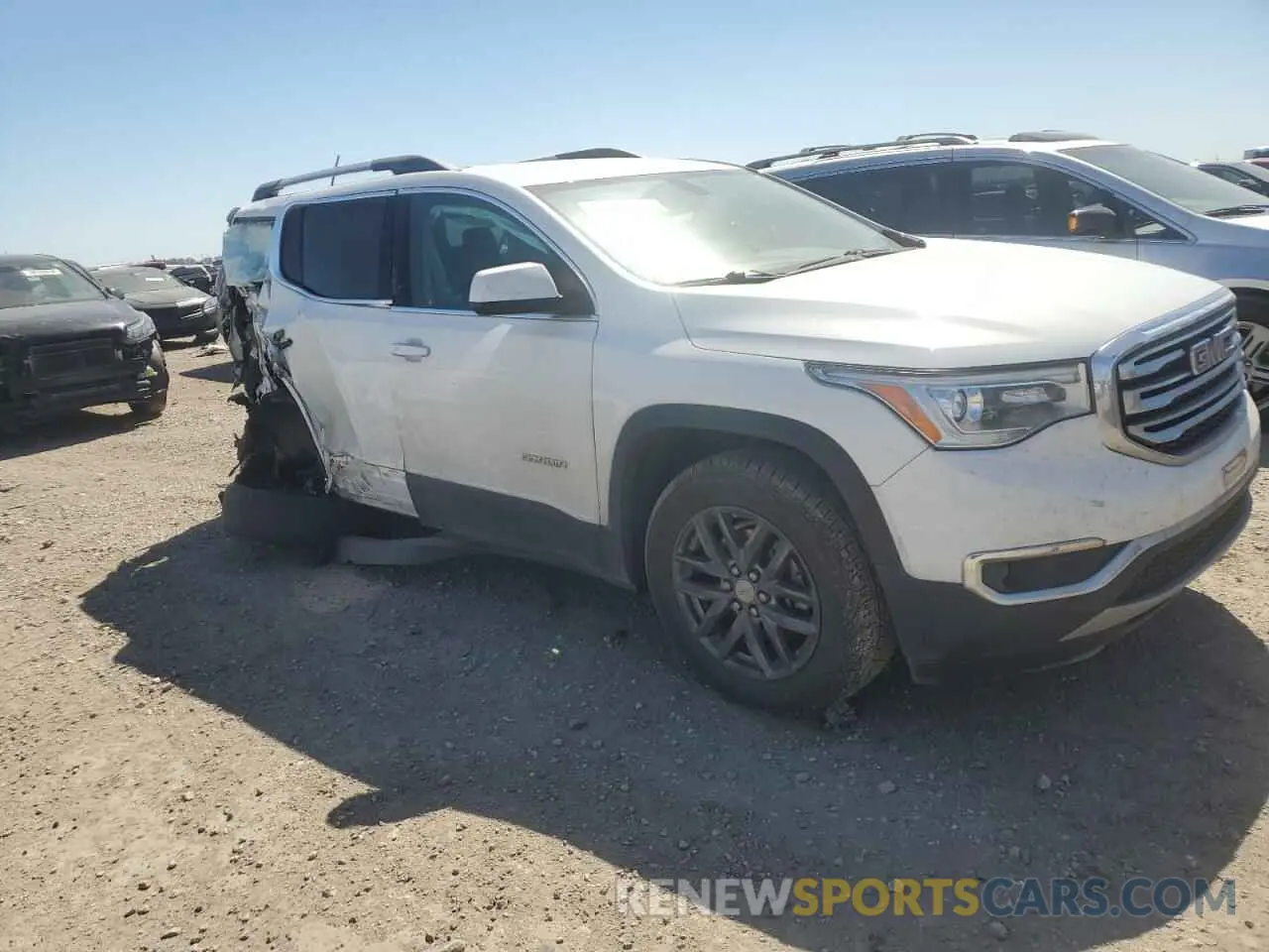 4 Photograph of a damaged car 1GKKNMLSXKZ183313 GMC ACADIA 2019