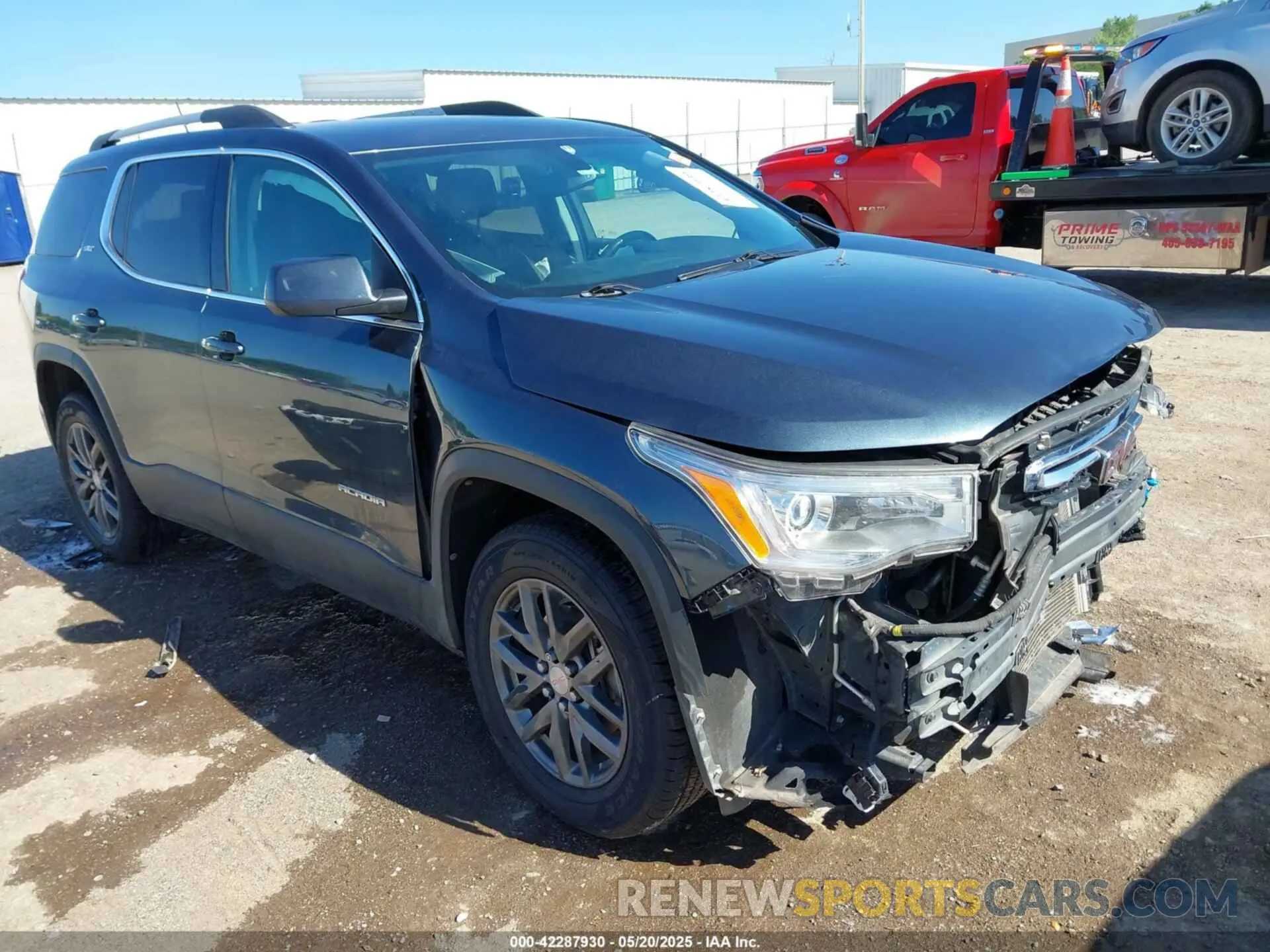 1 Photograph of a damaged car 1GKKNMLSXKZ199009 GMC ACADIA 2019