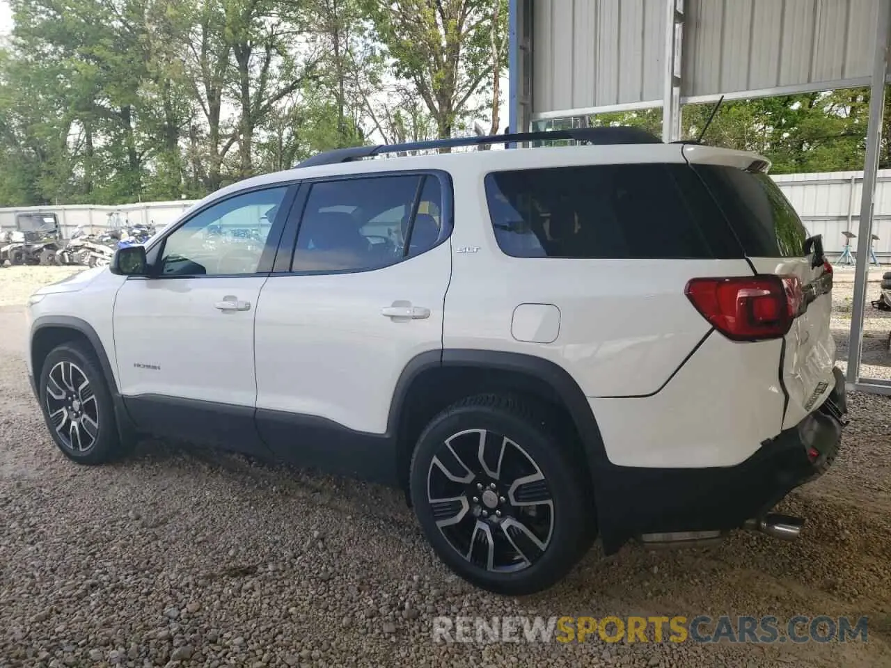 2 Photograph of a damaged car 1GKKNMLSXKZ293309 GMC ACADIA 2019