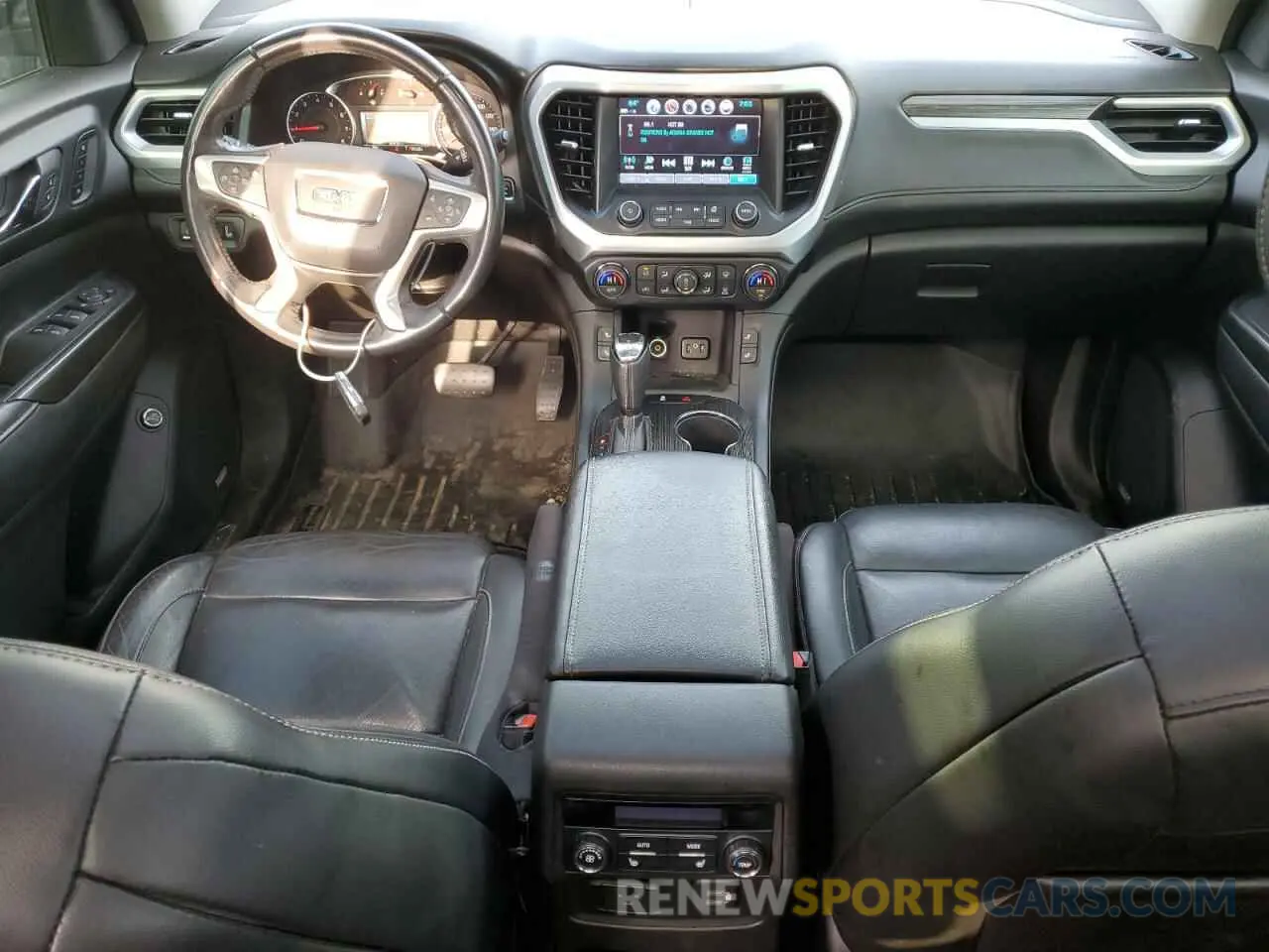 8 Photograph of a damaged car 1GKKNNLS0KZ116211 GMC ACADIA 2019