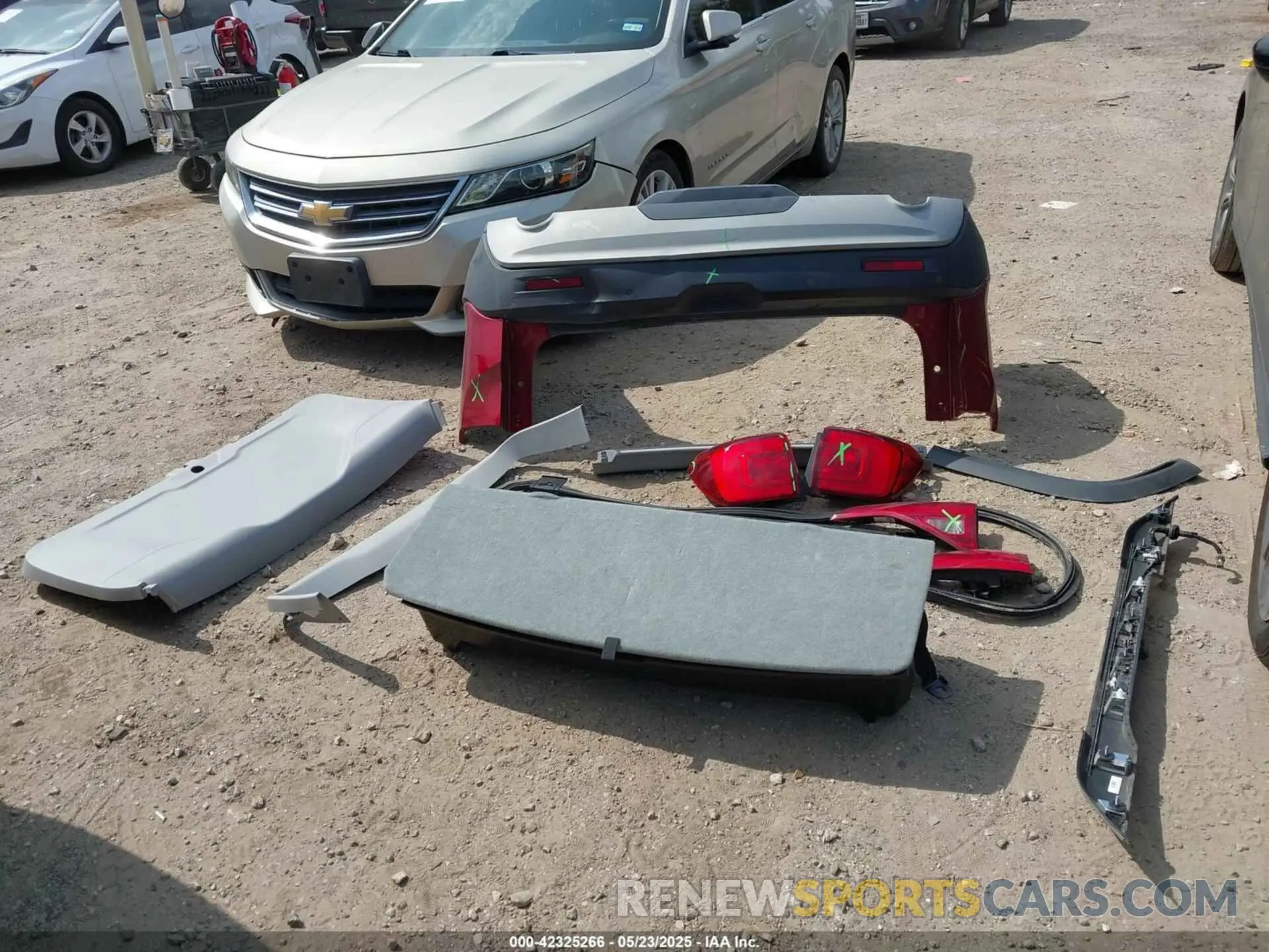 12 Photograph of a damaged car 1GKKNNLS2KZ198975 GMC ACADIA 2019