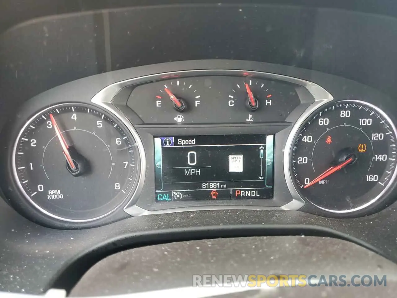 9 Photograph of a damaged car 1GKKNNLS5KZ192328 GMC ACADIA 2019