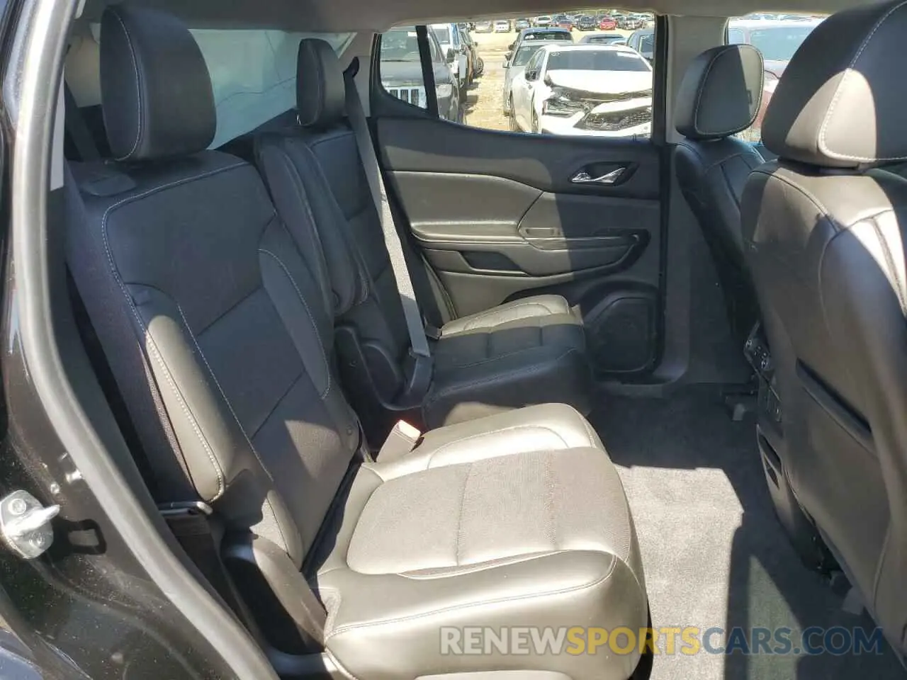 11 Photograph of a damaged car 1GKKNNLS6KZ114267 GMC ACADIA 2019