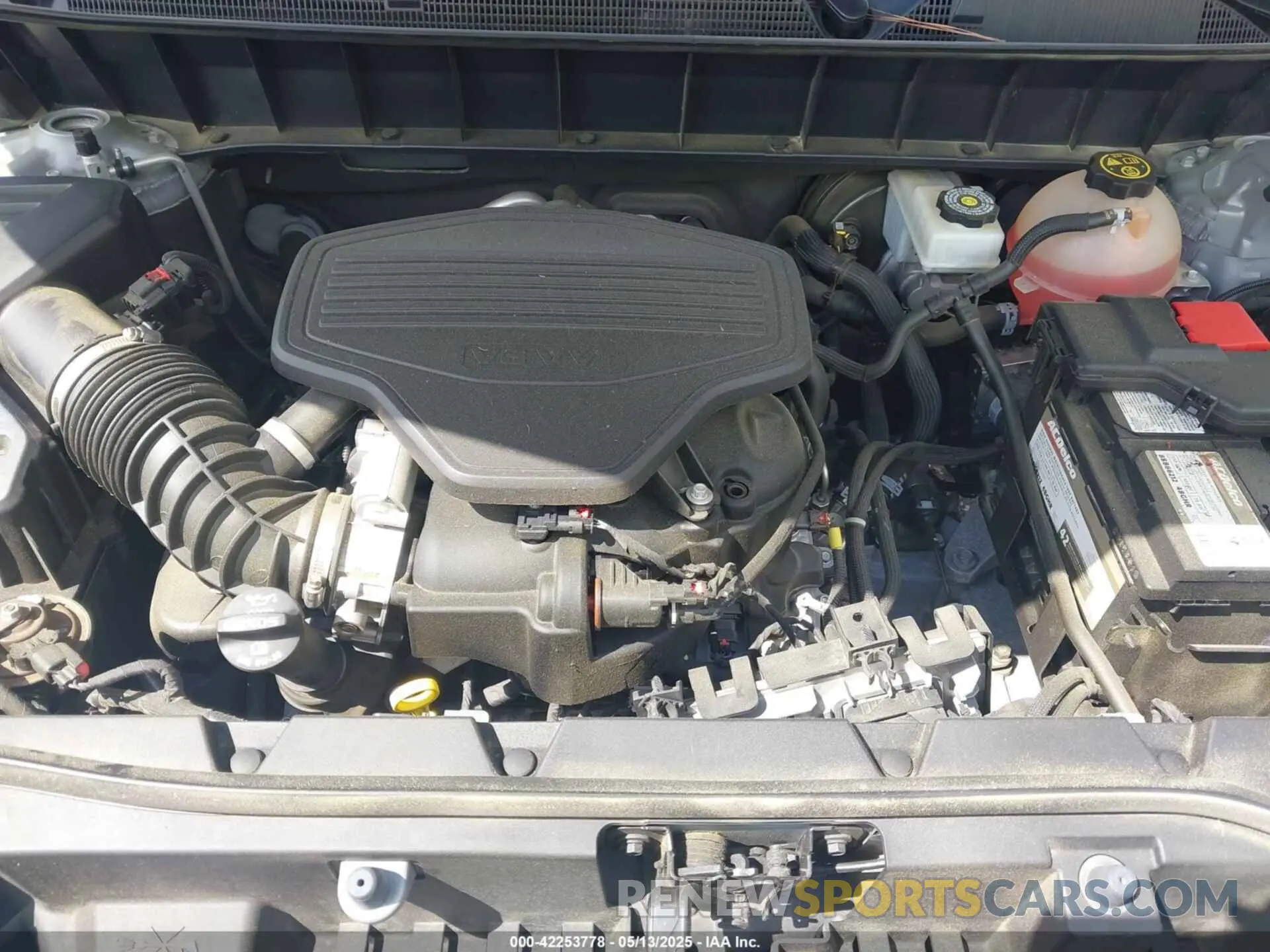 10 Photograph of a damaged car 1GKKNPLS0KZ155926 GMC ACADIA 2019