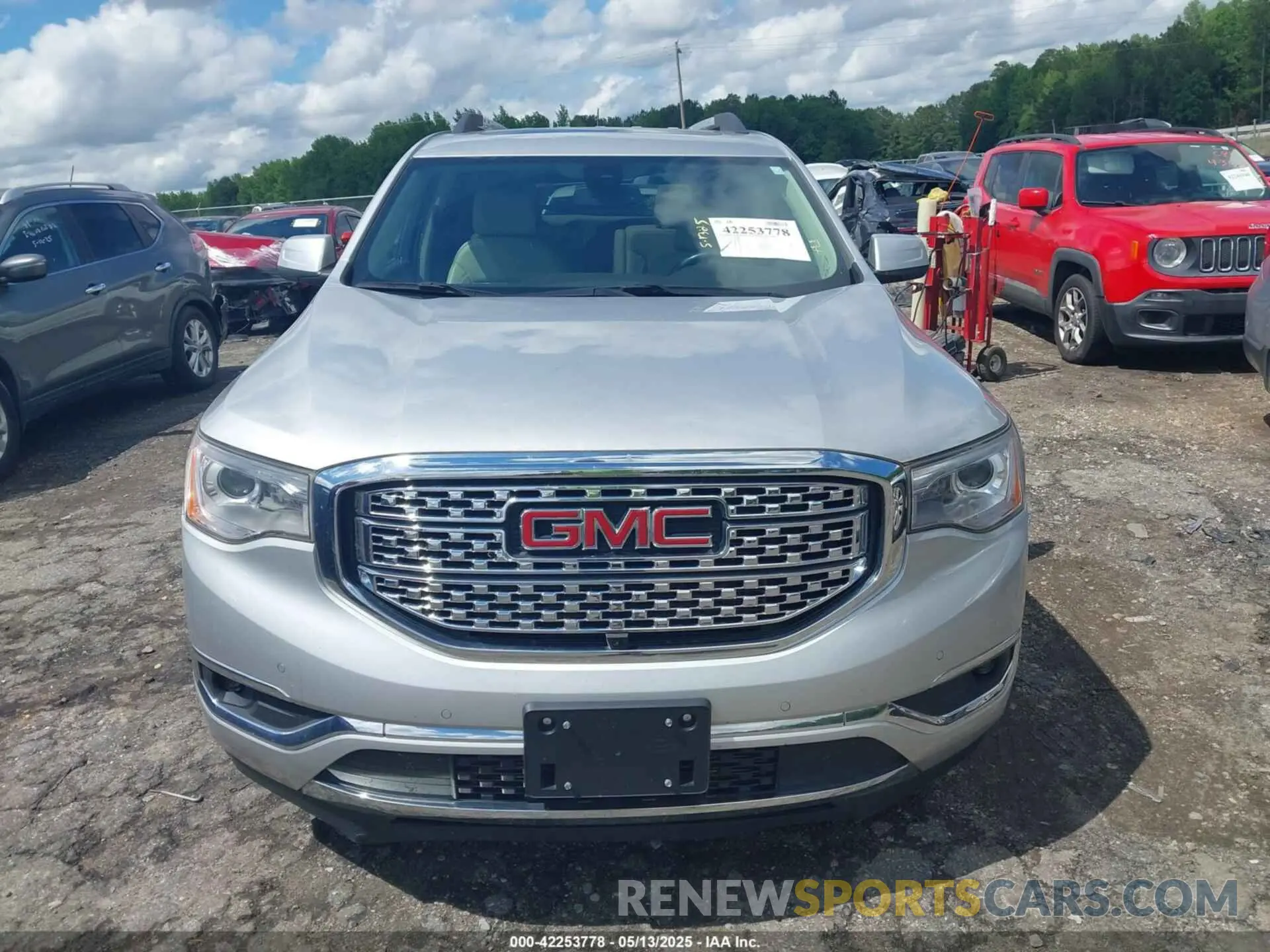 13 Photograph of a damaged car 1GKKNPLS0KZ155926 GMC ACADIA 2019