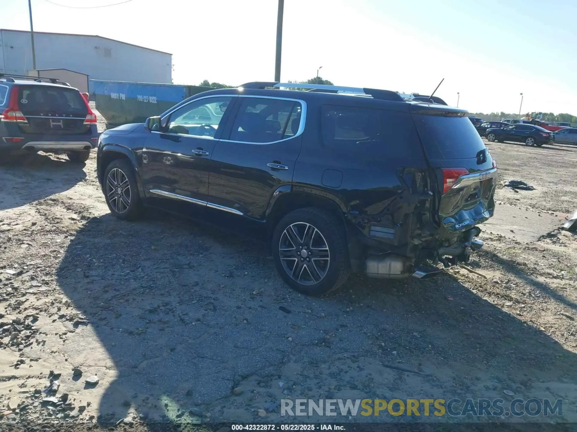 3 Photograph of a damaged car 1GKKNPLSXKZ105292 GMC ACADIA 2019