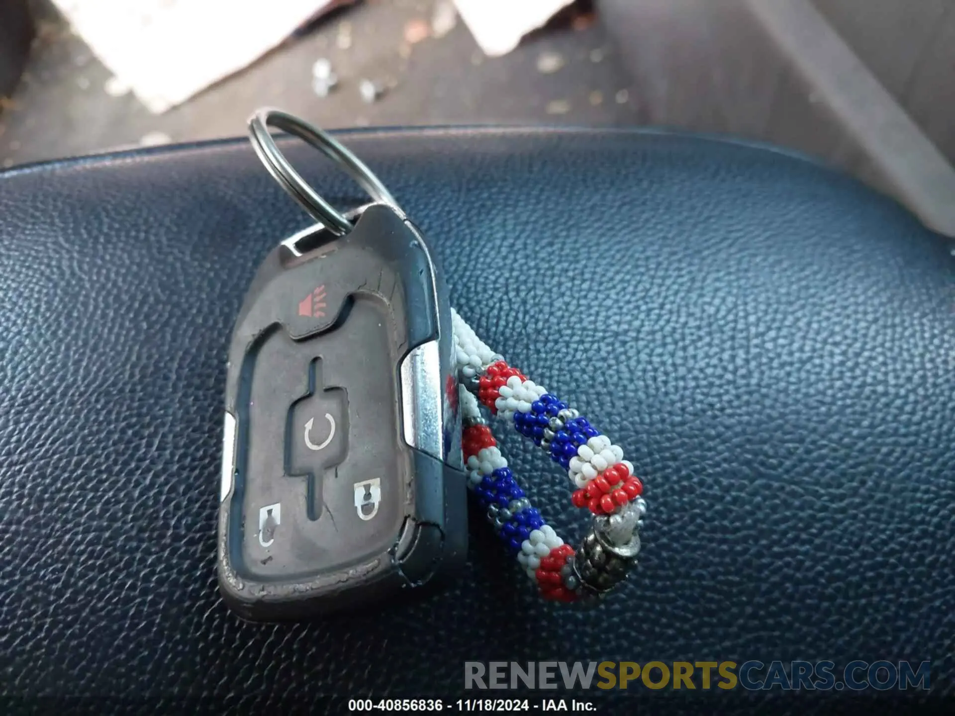 11 Photograph of a damaged car 1GKKNRLA2KZ170575 GMC ACADIA 2019