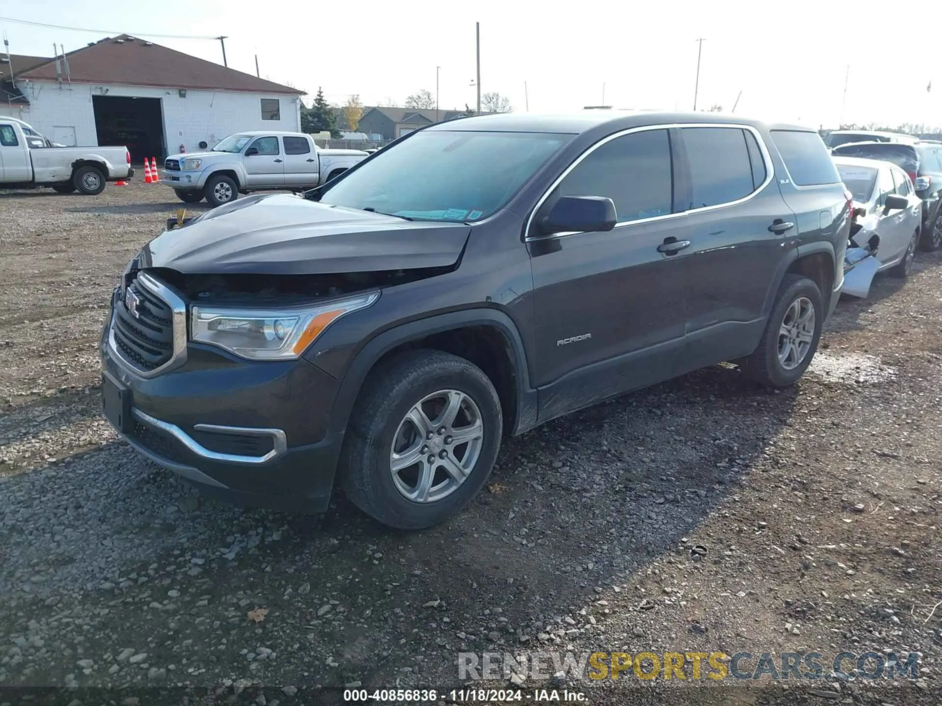 2 Photograph of a damaged car 1GKKNRLA2KZ170575 GMC ACADIA 2019