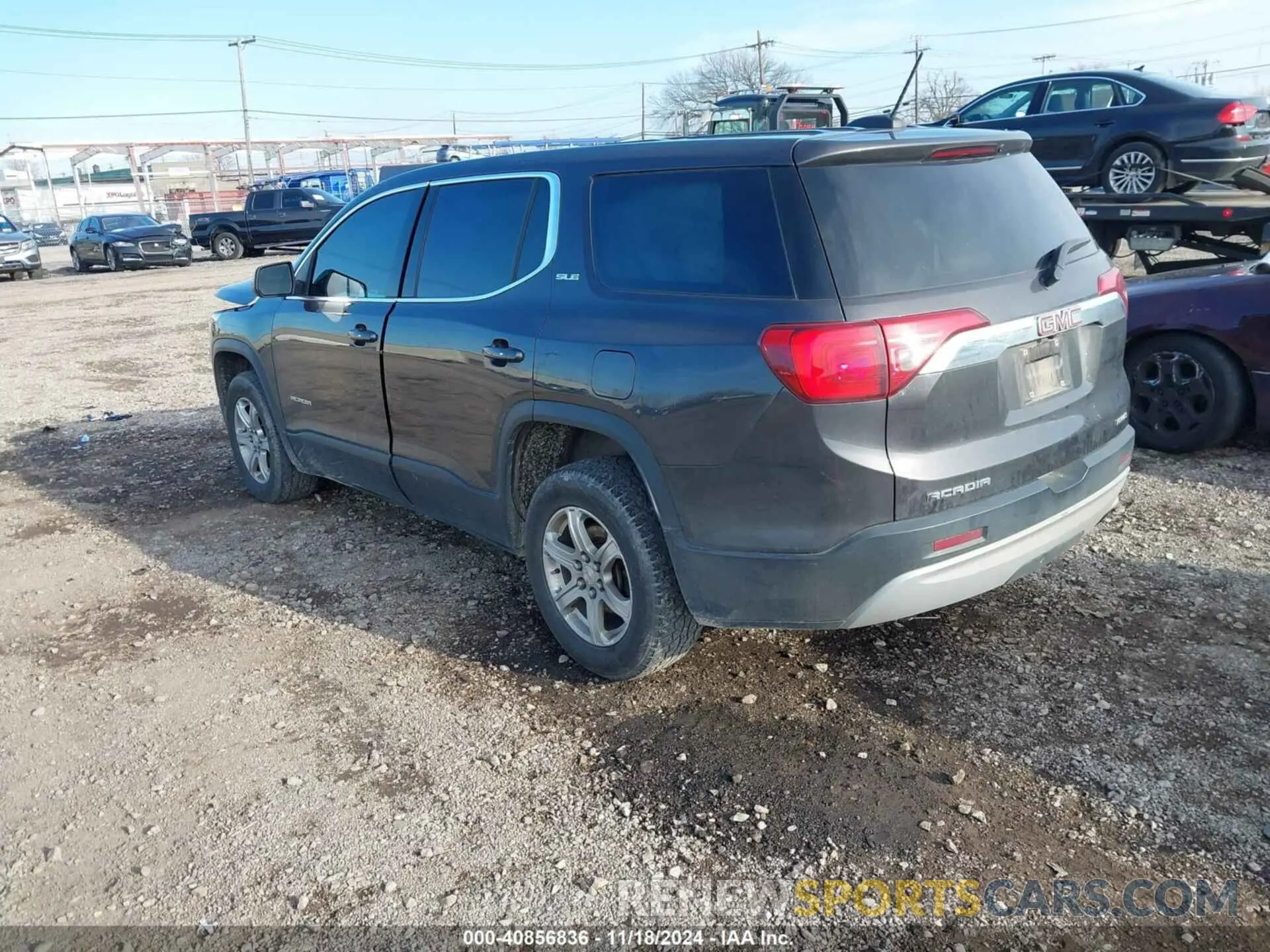 3 Photograph of a damaged car 1GKKNRLA2KZ170575 GMC ACADIA 2019