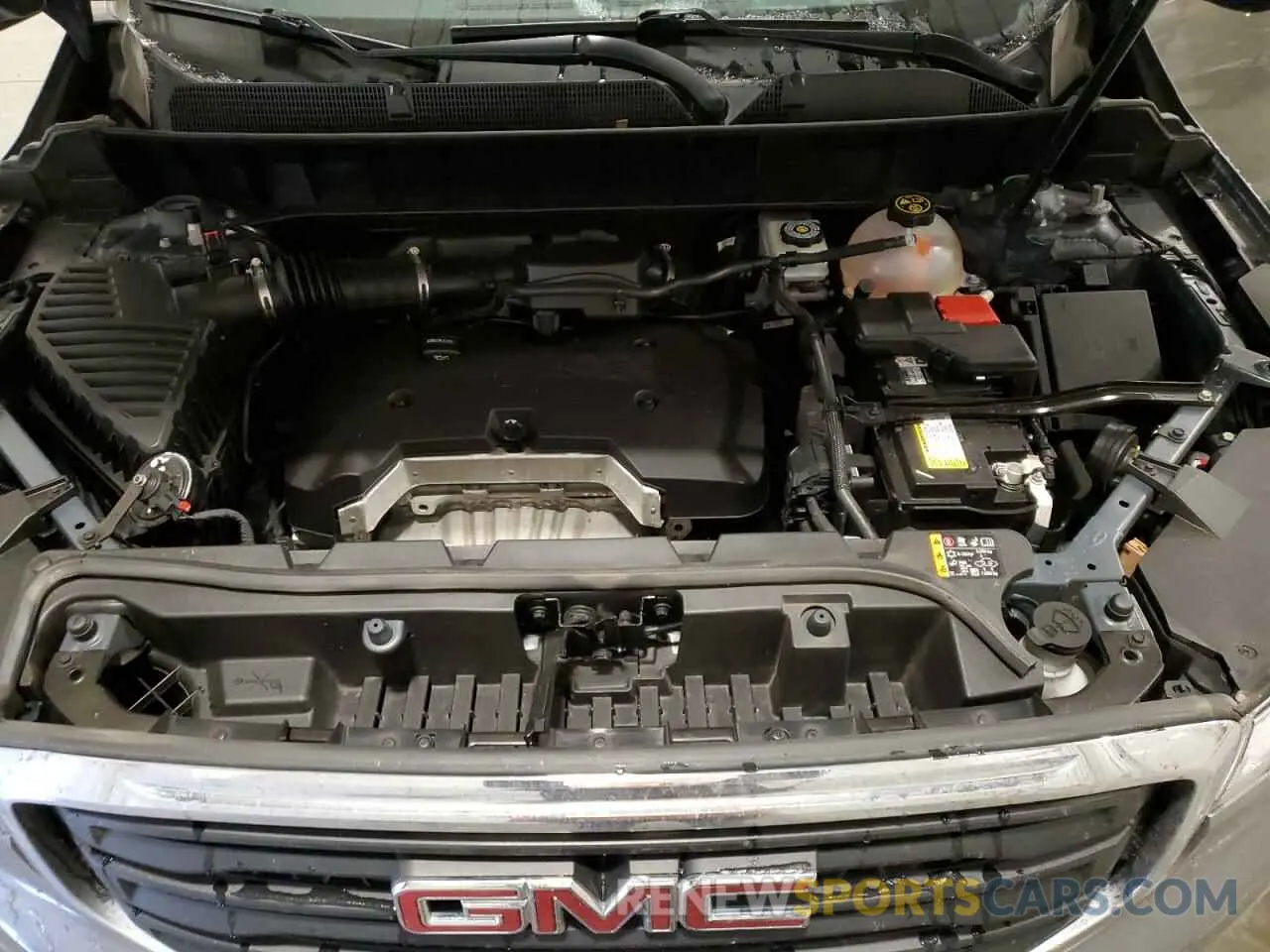 13 Photograph of a damaged car 1GKKNRLA2KZ234906 GMC ACADIA 2019