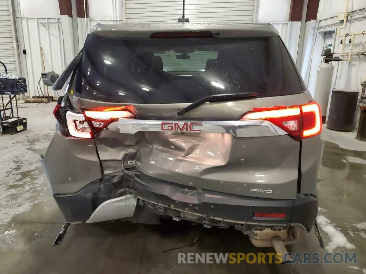 6 Photograph of a damaged car 1GKKNRLA2KZ234906 GMC ACADIA 2019