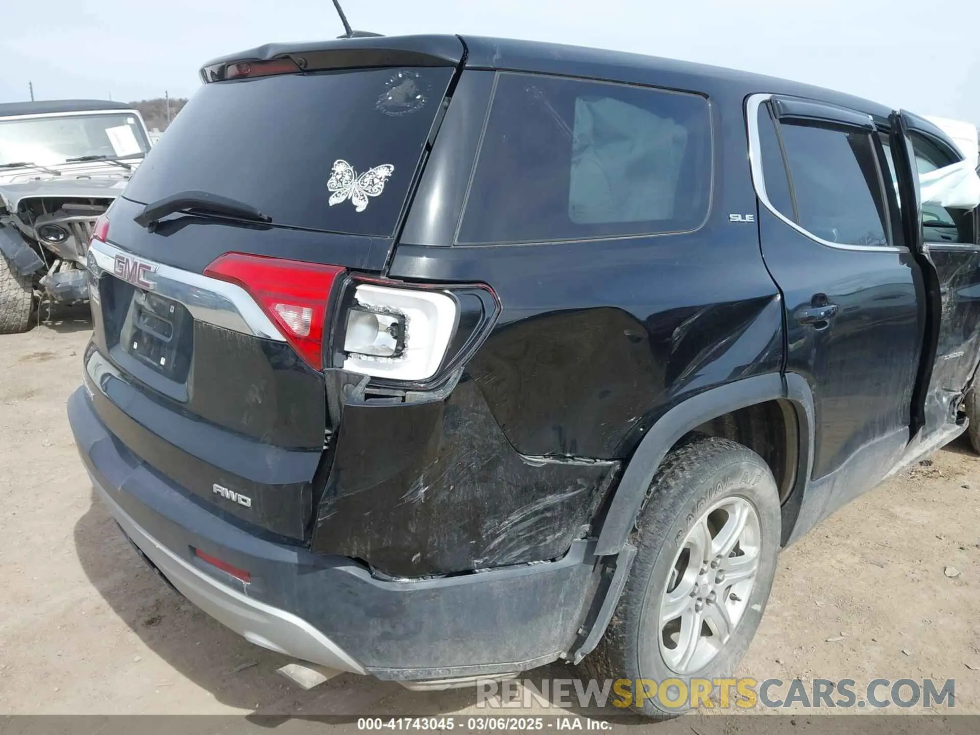 6 Photograph of a damaged car 1GKKNRLA3KZ244893 GMC ACADIA 2019