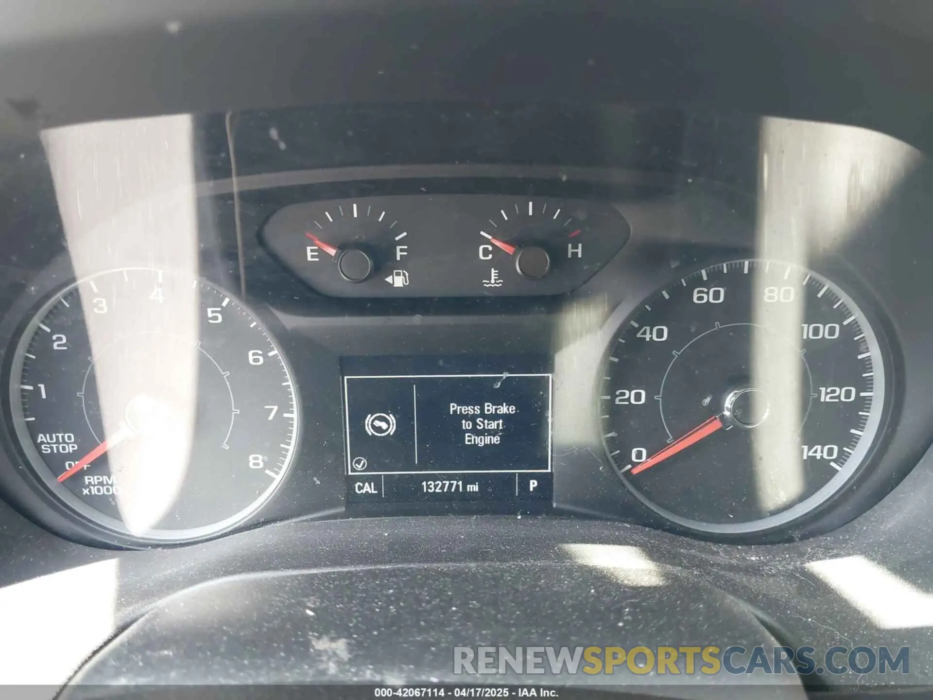 15 Photograph of a damaged car 1GKKNRLA4KZ148111 GMC ACADIA 2019