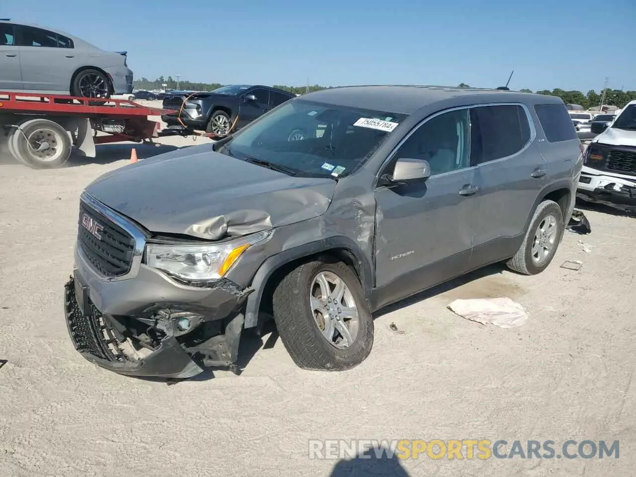 1 Photograph of a damaged car 1GKKNRLA4KZ194179 GMC ACADIA 2019