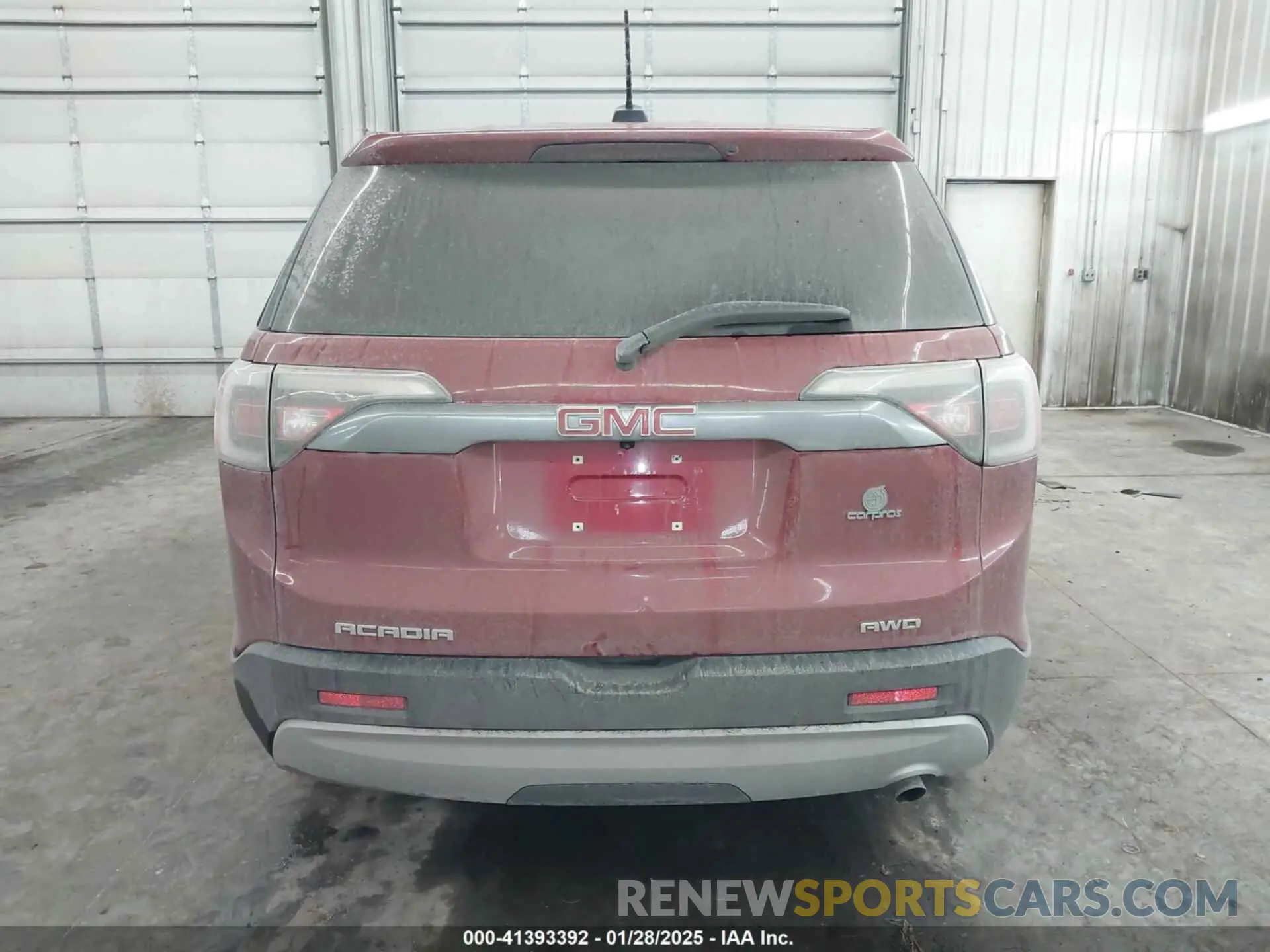 17 Photograph of a damaged car 1GKKNRLA6KZ247285 GMC ACADIA 2019