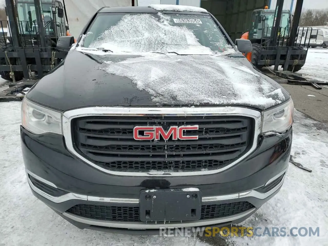 5 Photograph of a damaged car 1GKKNRLA8KZ229726 GMC ACADIA 2019