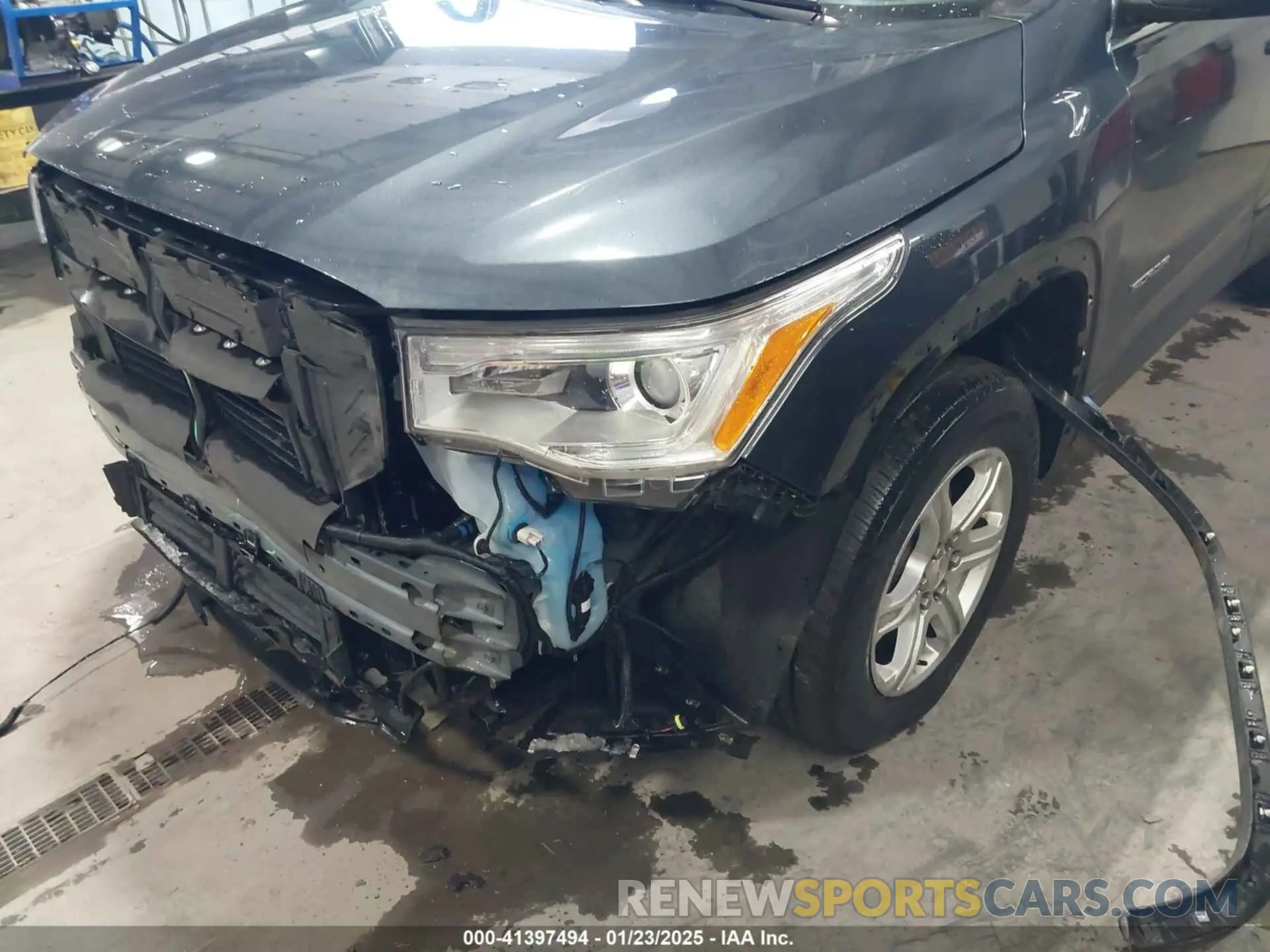 6 Photograph of a damaged car 1GKKNRLA9KZ298473 GMC ACADIA 2019