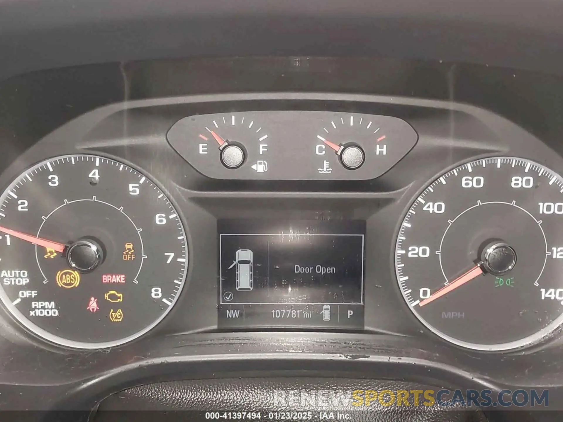 7 Photograph of a damaged car 1GKKNRLA9KZ298473 GMC ACADIA 2019