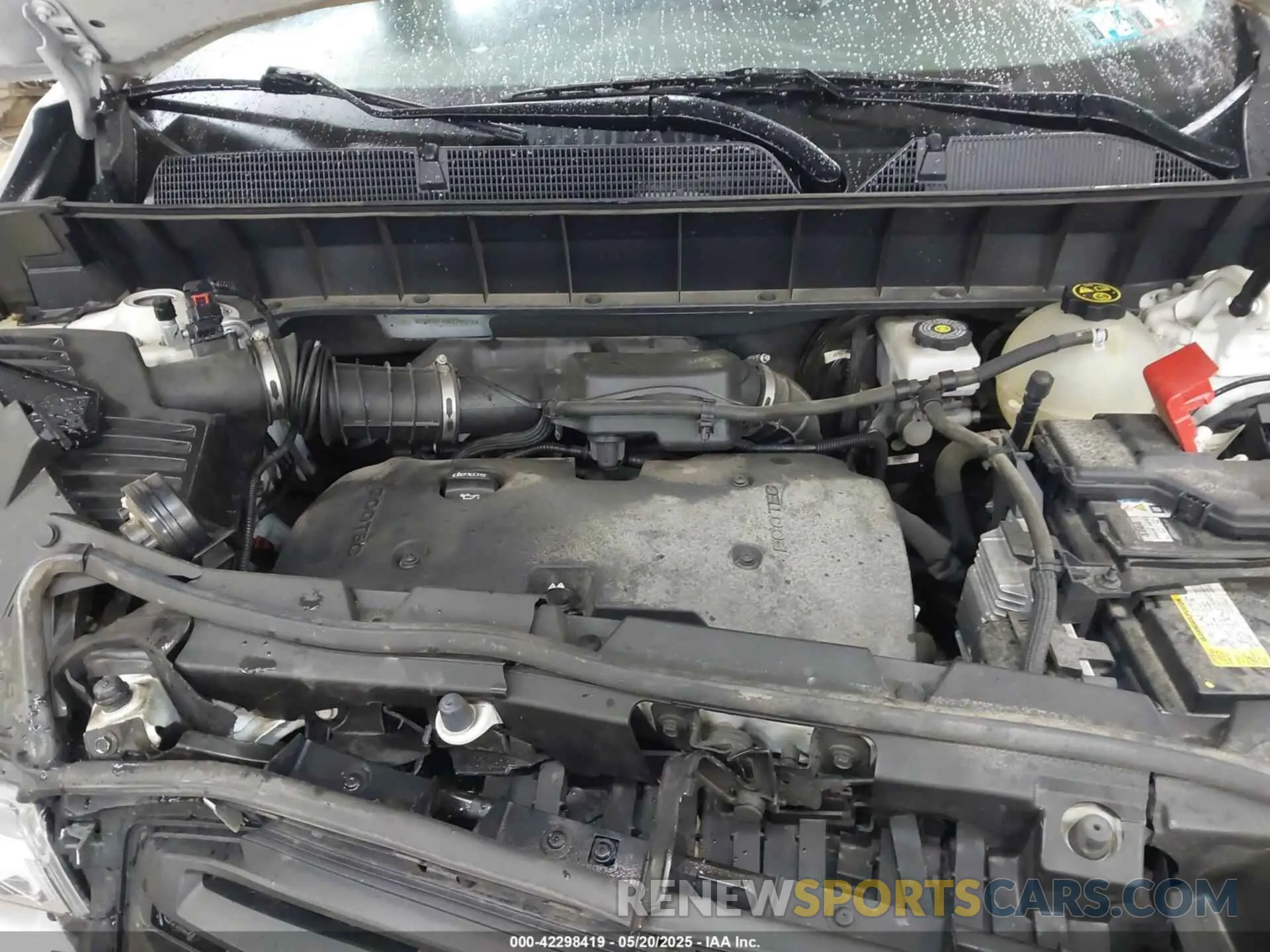 10 Photograph of a damaged car 1GKKNRLAXKZ299194 GMC ACADIA 2019