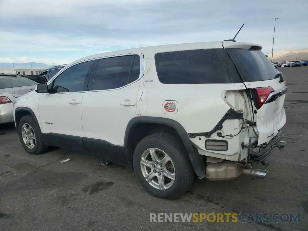 2 Photograph of a damaged car 1GKKNRLS0KZ193443 GMC ACADIA 2019