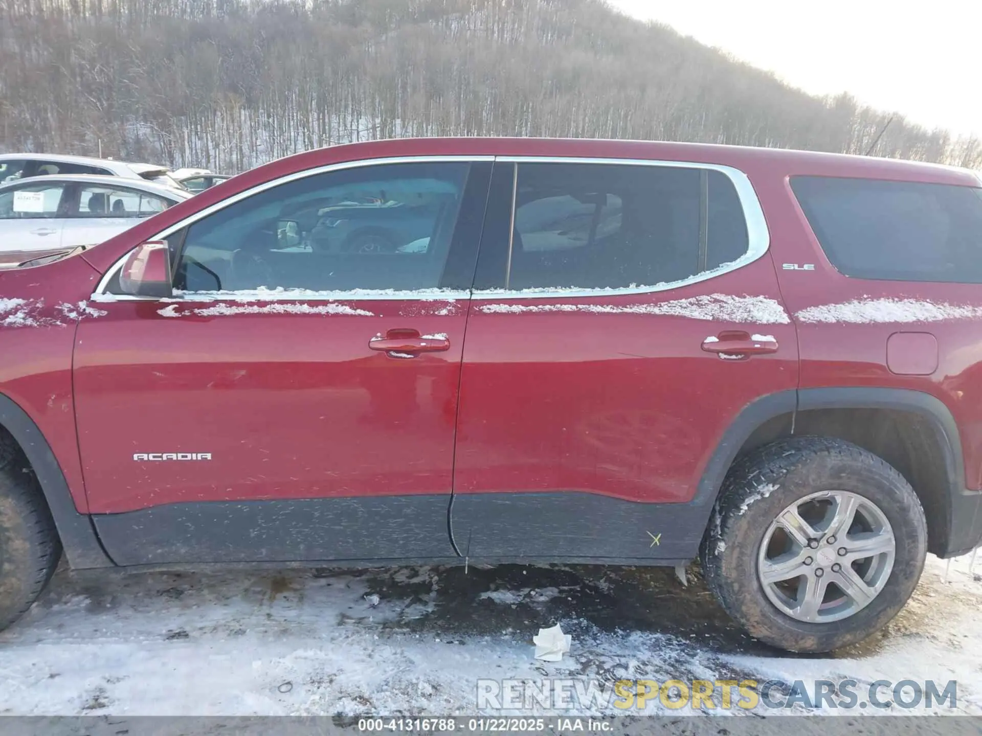 15 Photograph of a damaged car 1GKKNRLS2KZ292720 GMC ACADIA 2019